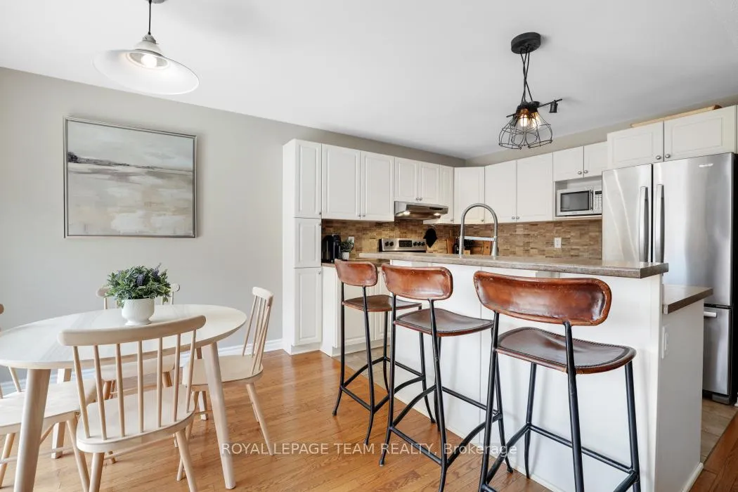 Photo 12 of 406 Pillett Street, Ottawa, Barrhaven - Strandherd — HOMEH
