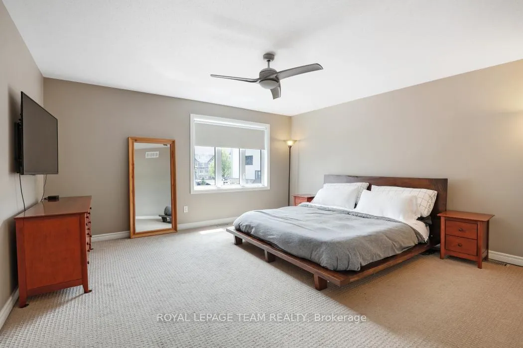 Photo 23 of 406 Pillett Street, Ottawa, Barrhaven - Strandherd — HOMEH