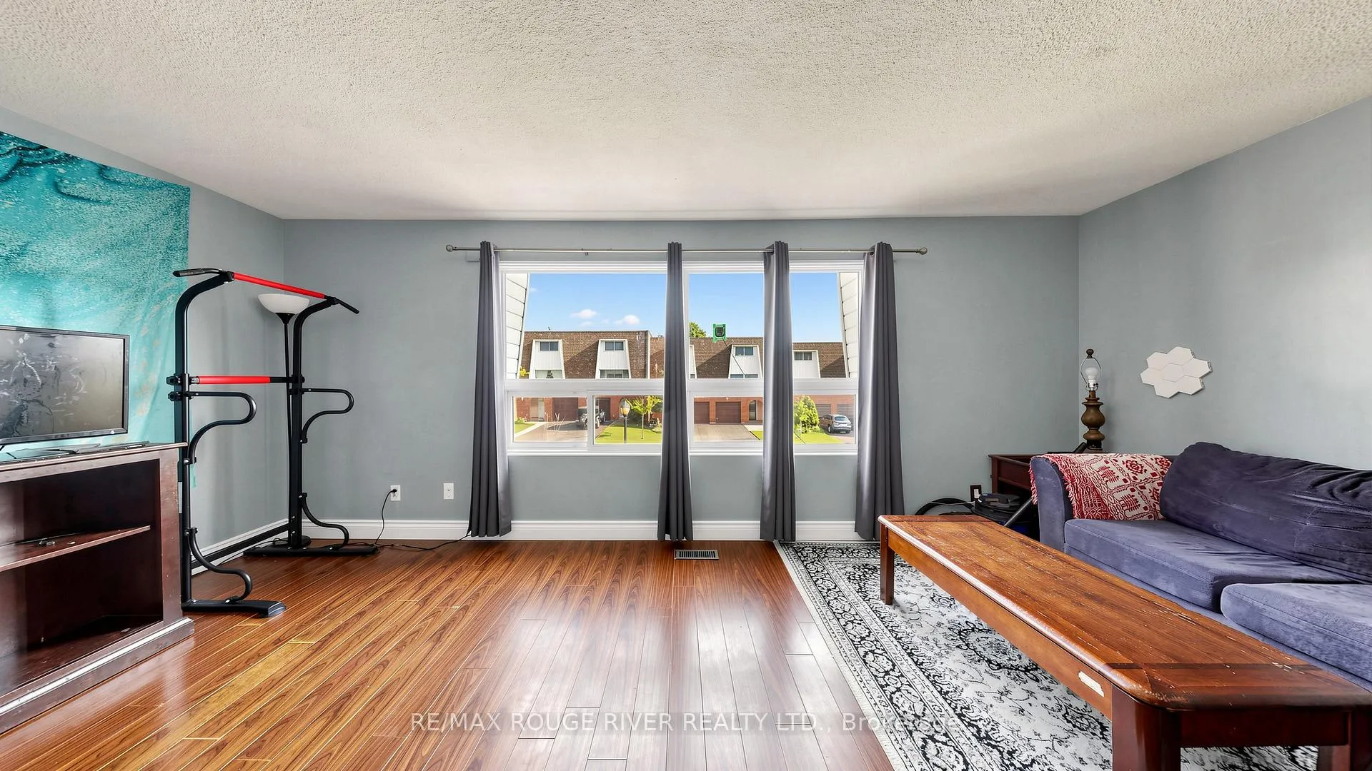 Photo 5 of 121 Deacon Lane, Ajax, South East — HOMEH