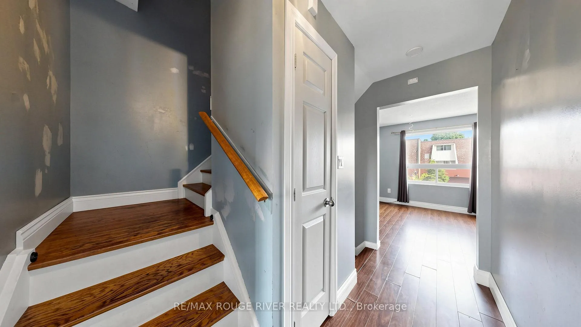 Photo 16 of 121 Deacon Lane, Ajax, South East — HOMEH