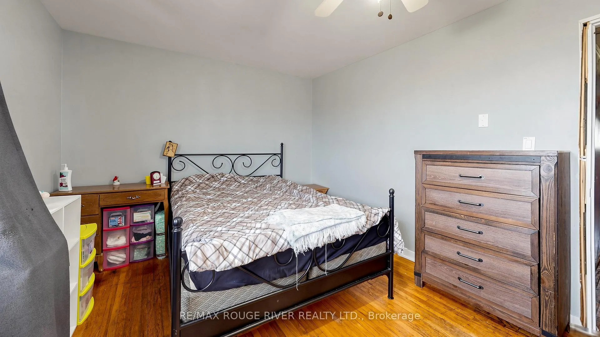 Photo 20 of 121 Deacon Lane, Ajax, South East — HOMEH