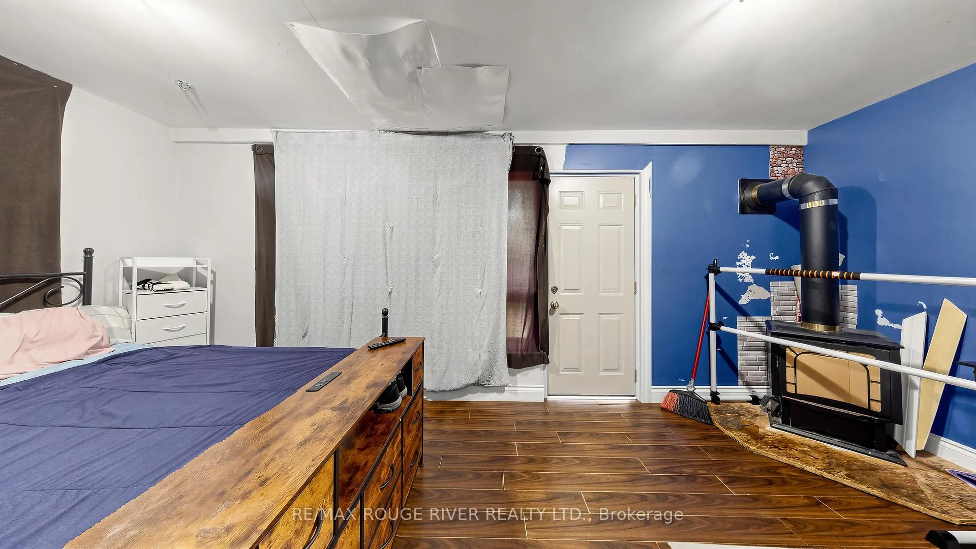 Photo 33 of 121 Deacon Lane, Ajax, South East — HOMEH