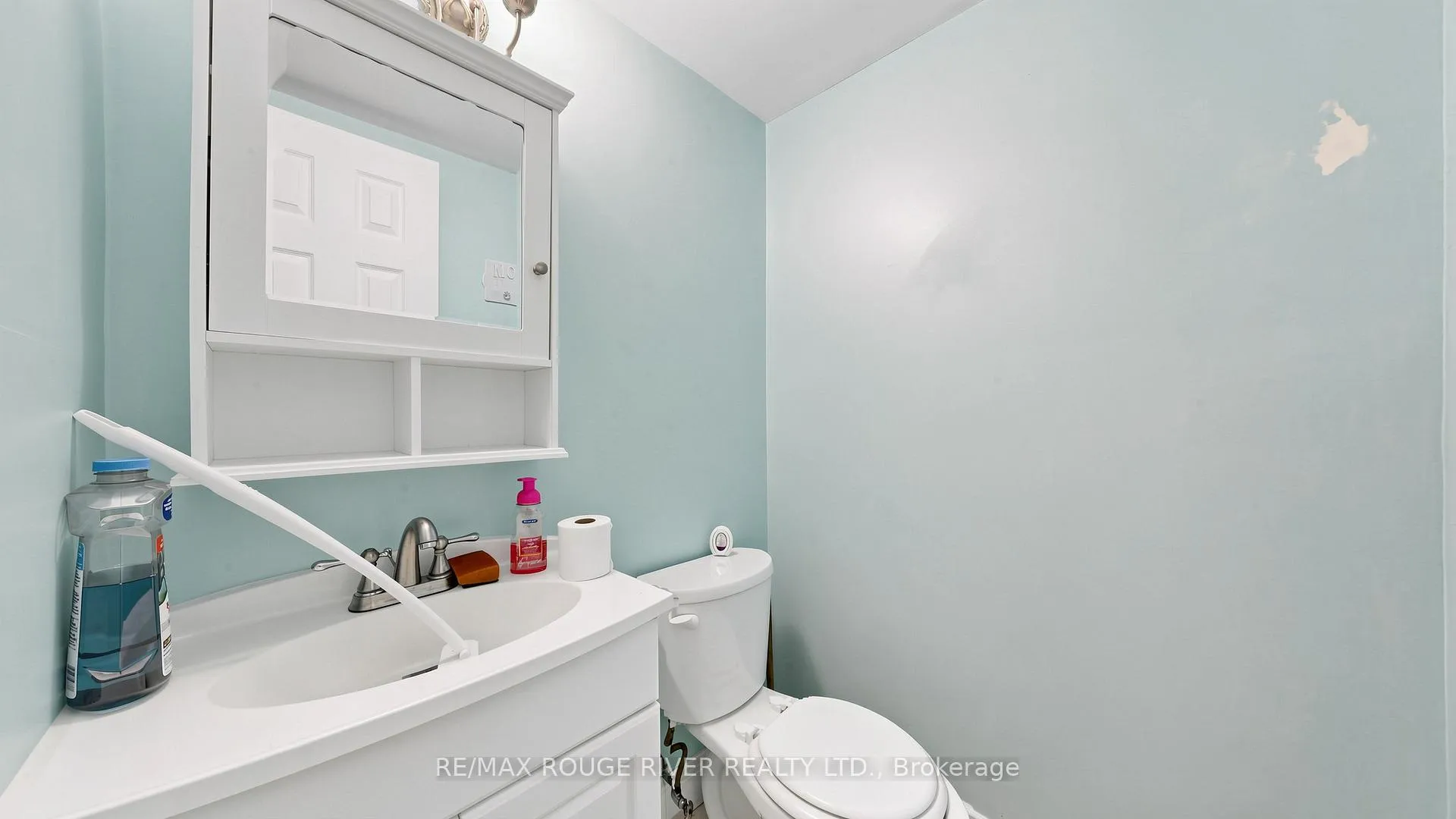 Photo 37 of 121 Deacon Lane, Ajax, South East — HOMEH