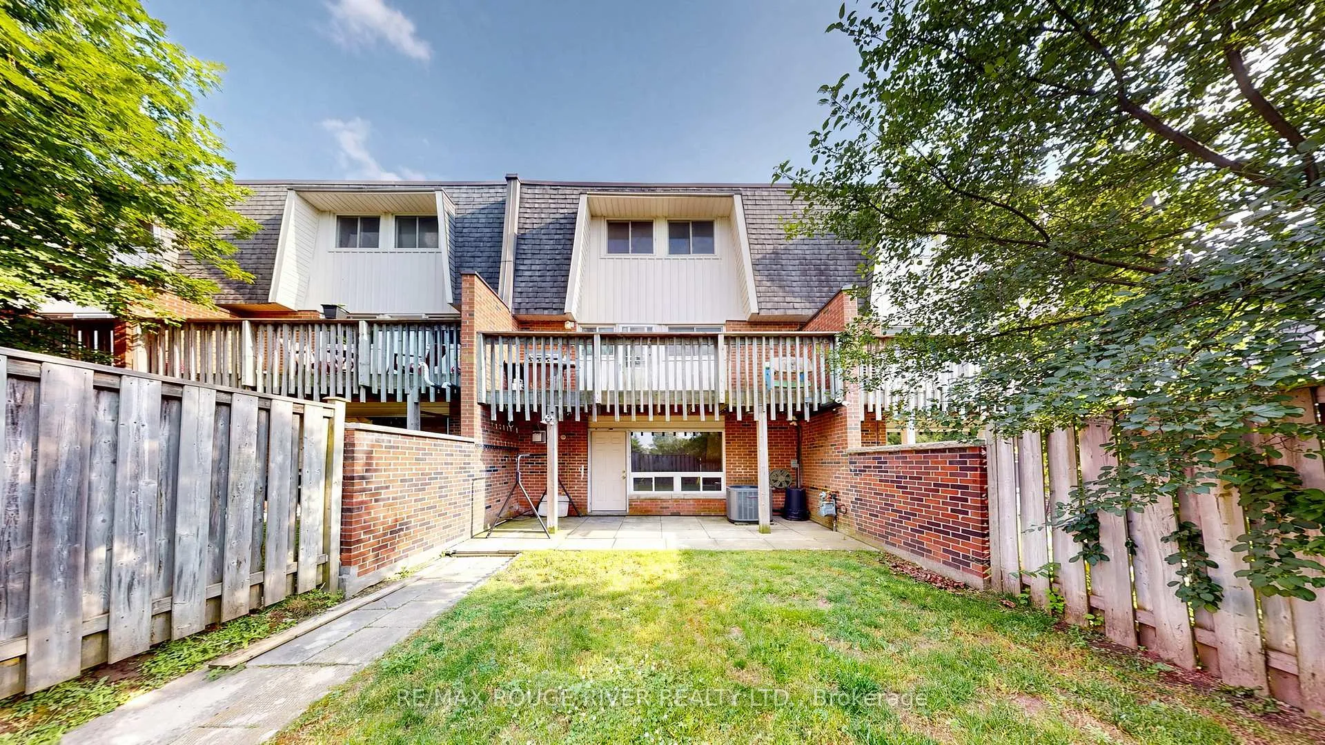 Photo 39 of 121 Deacon Lane, Ajax, South East — HOMEH