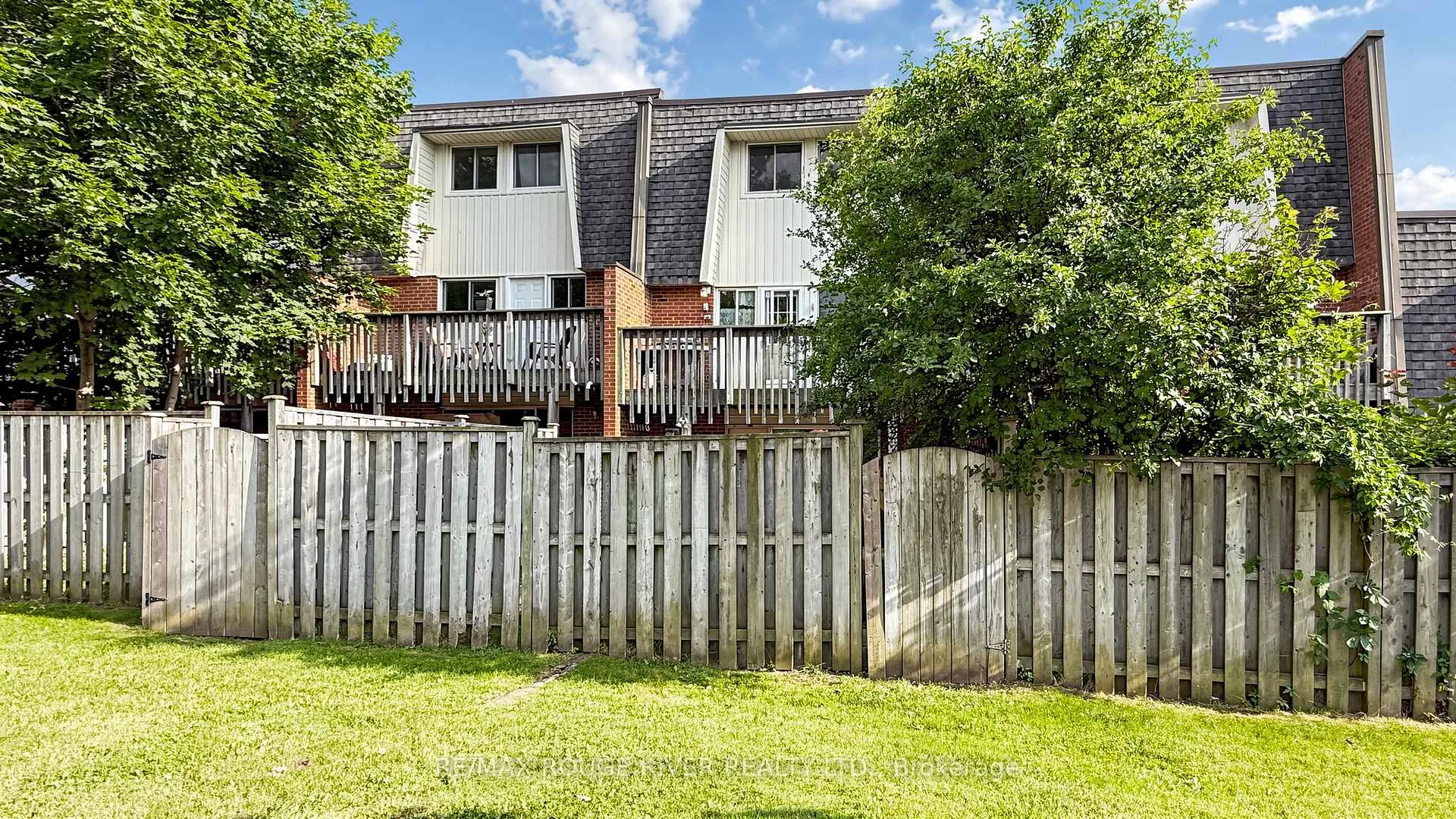 Photo 46 of 121 Deacon Lane, Ajax, South East — HOMEH