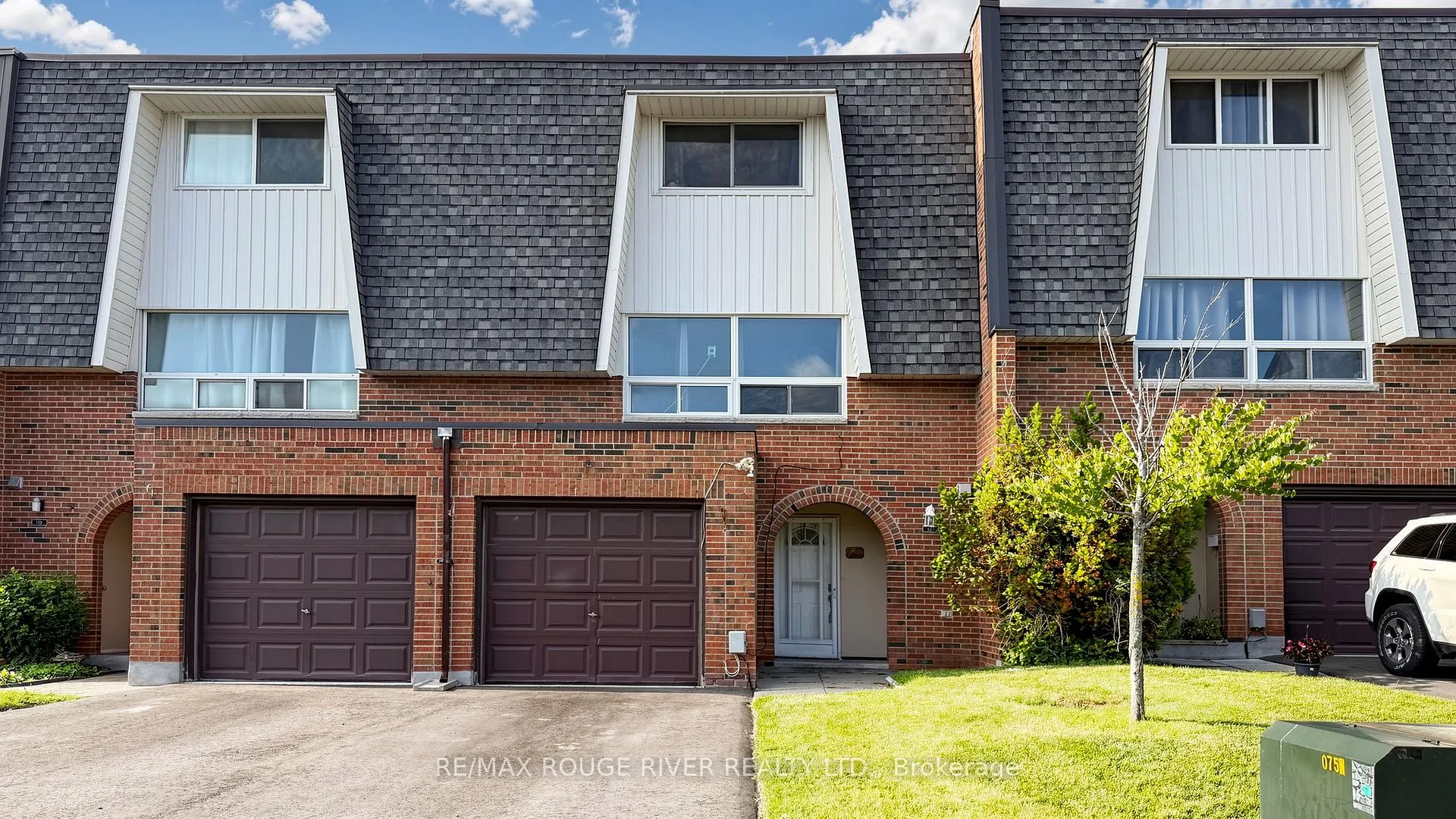 Photo 48 of 121 Deacon Lane, Ajax, South East — HOMEH