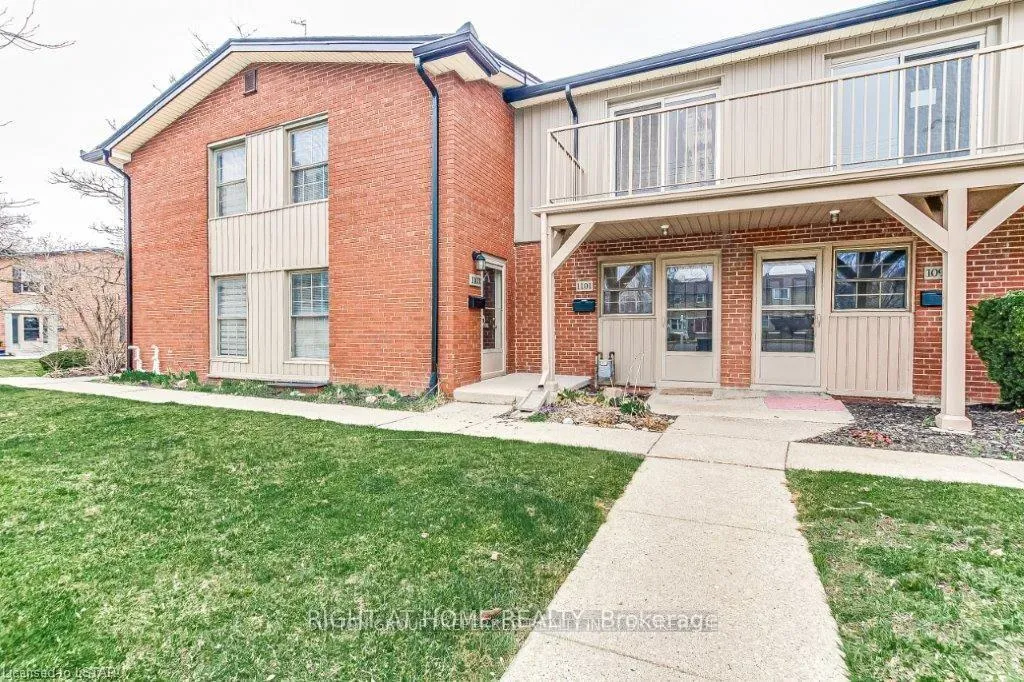 Front of Unit 56, 1101 Oxford Street W