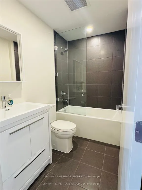 Photo 2 of Unit 803, 212 King William Street, Hamilton, Beasley — HOMEH