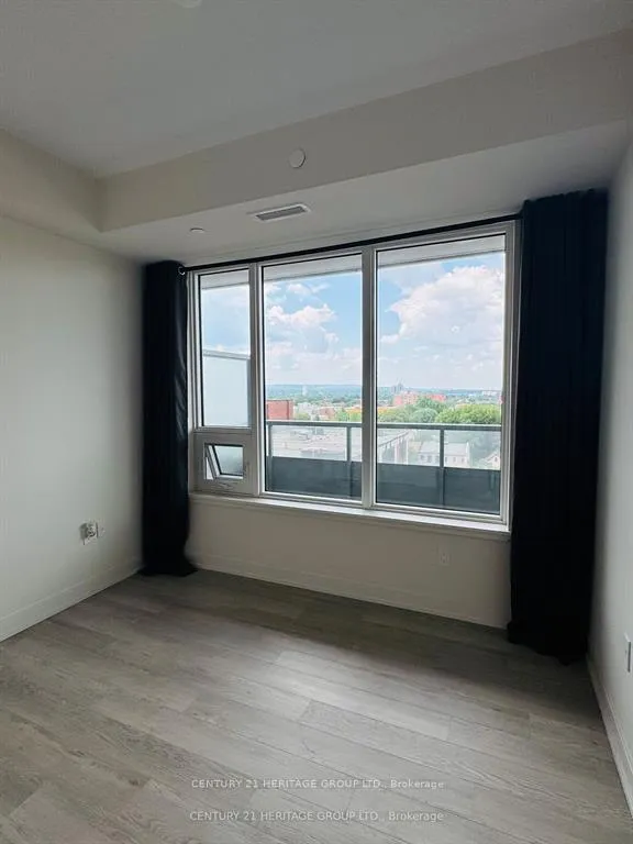 Photo 5 of Unit 803, 212 King William Street, Hamilton, Beasley — HOMEH