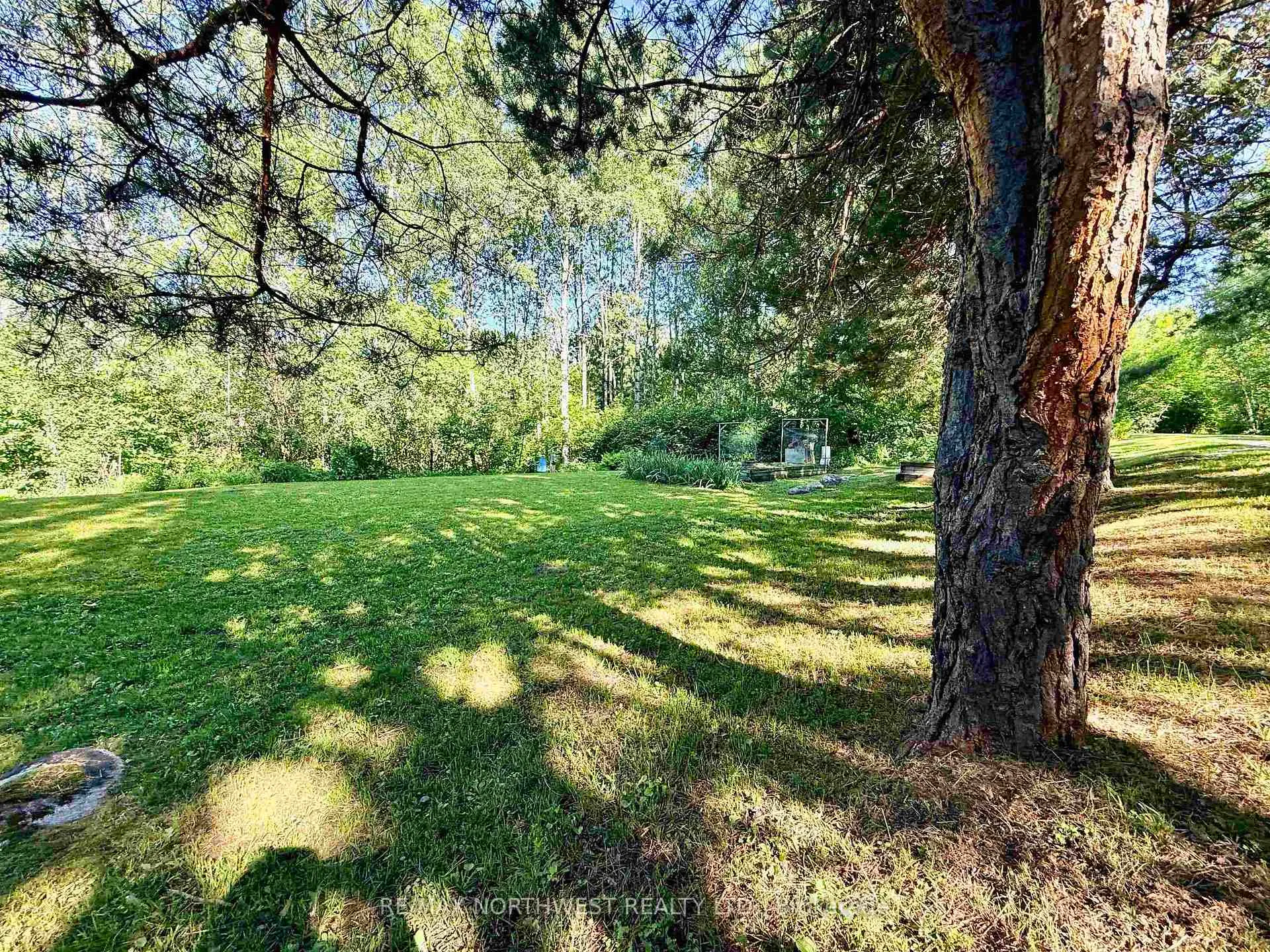 Photo 33 of 60 Campbell Road, Kenora, Redditt Road East — HOMEH