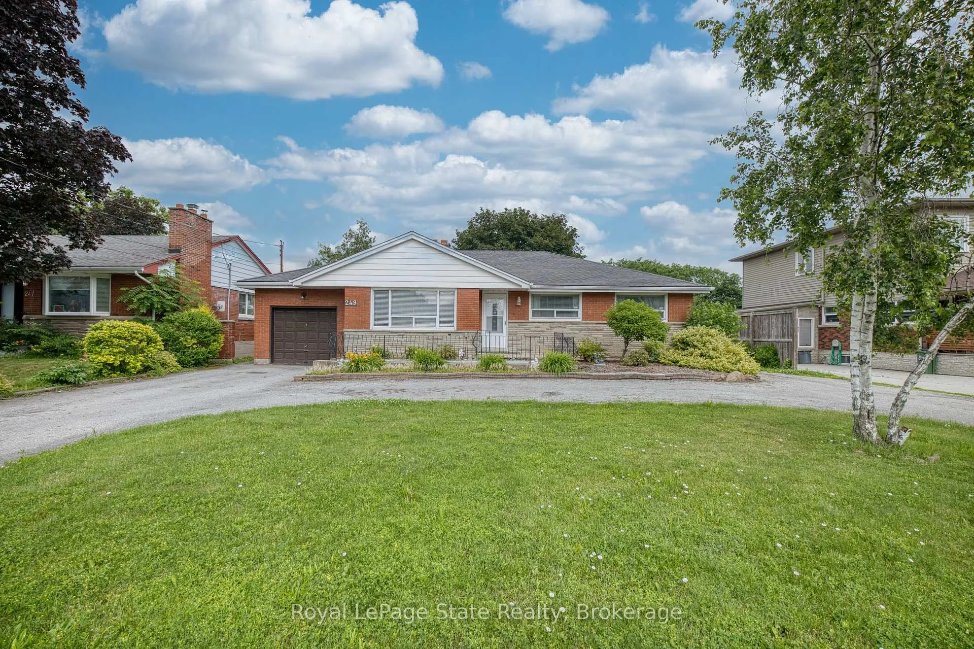Photo 3 of 249 McNeilly Road, Hamilton, Fruitland — HOMEH