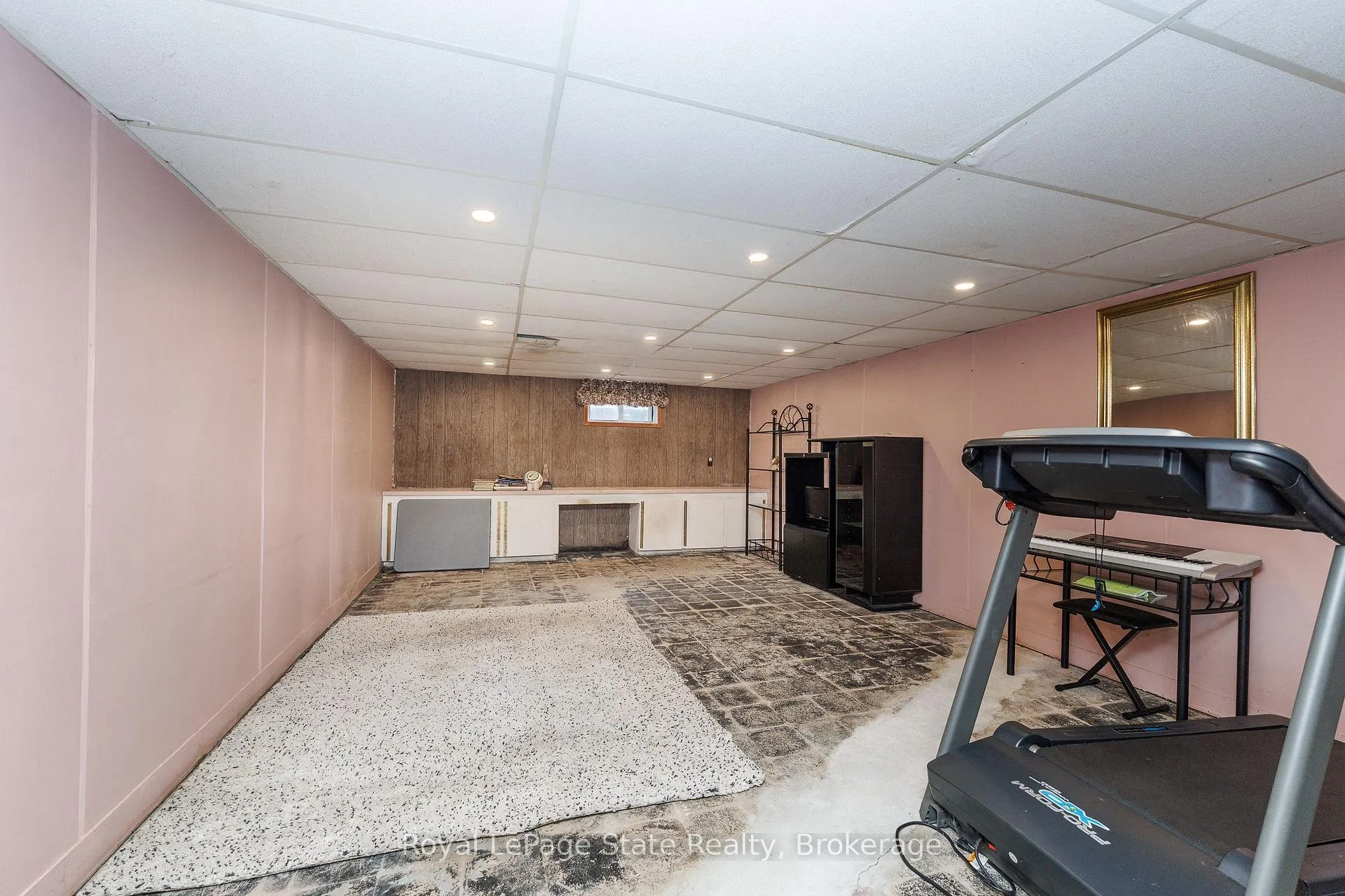 Photo 31 of 249 McNeilly Road, Hamilton, Fruitland — HOMEH