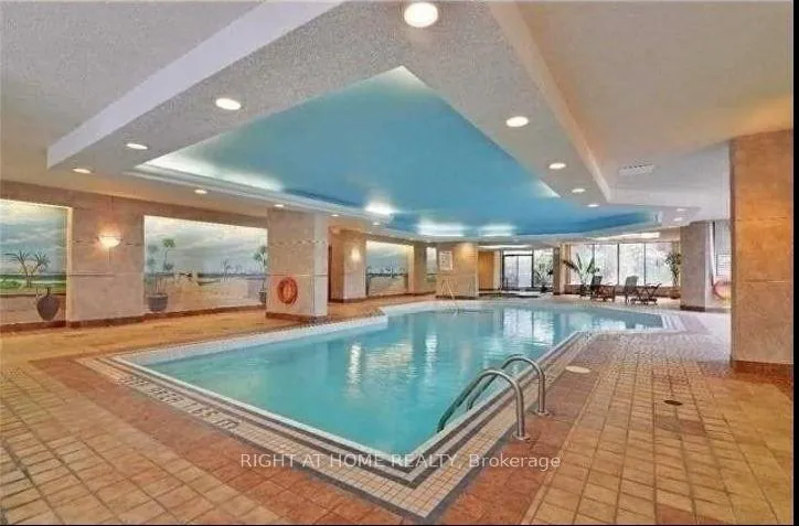 Photo 3 of Unit 2309, 633 Bay Street, Toronto, Bay Street Corridor — HOMEH