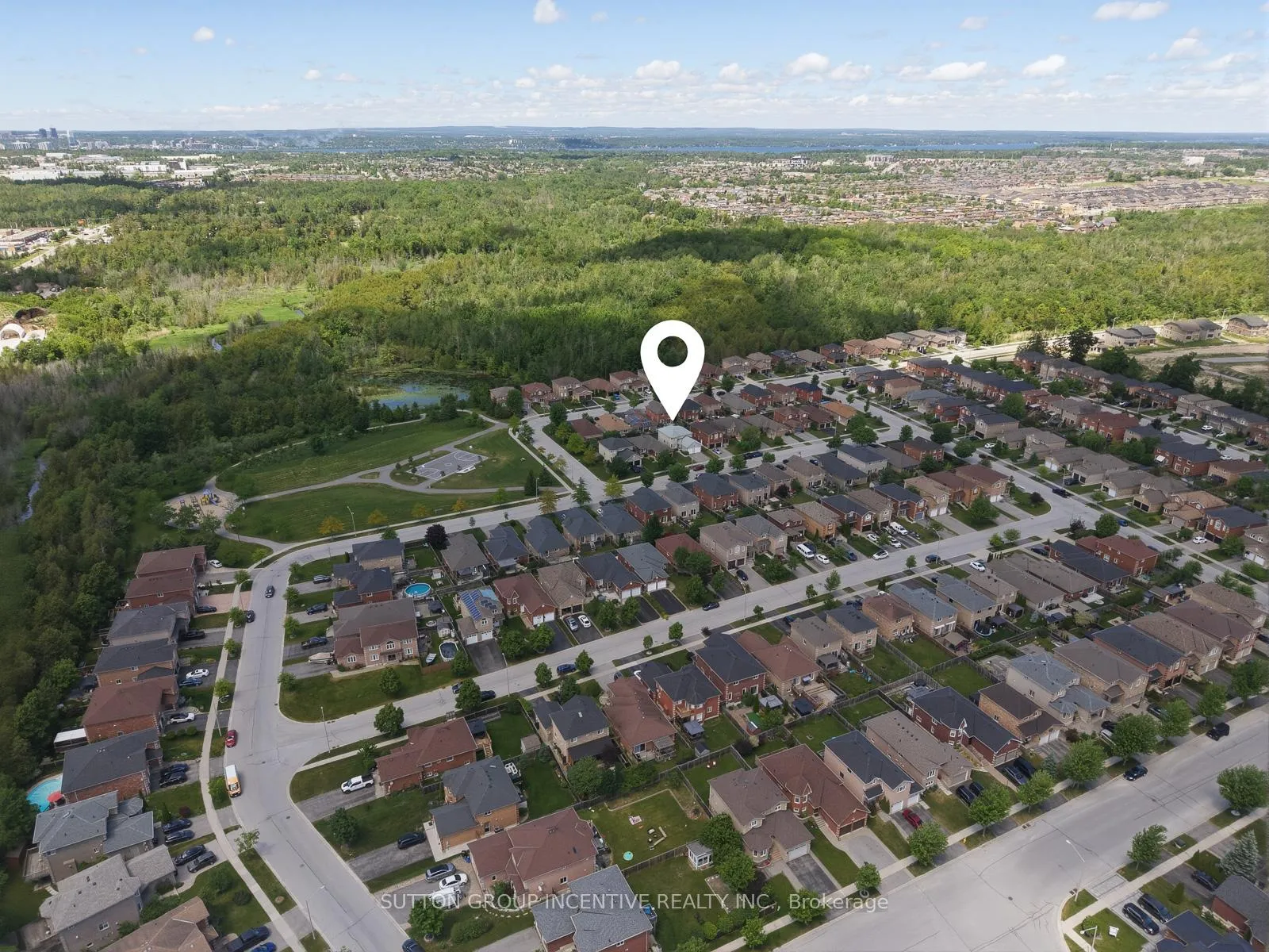 Photo 13 of 70 Shalom Way, Barrie, Painswick South — HOMEH