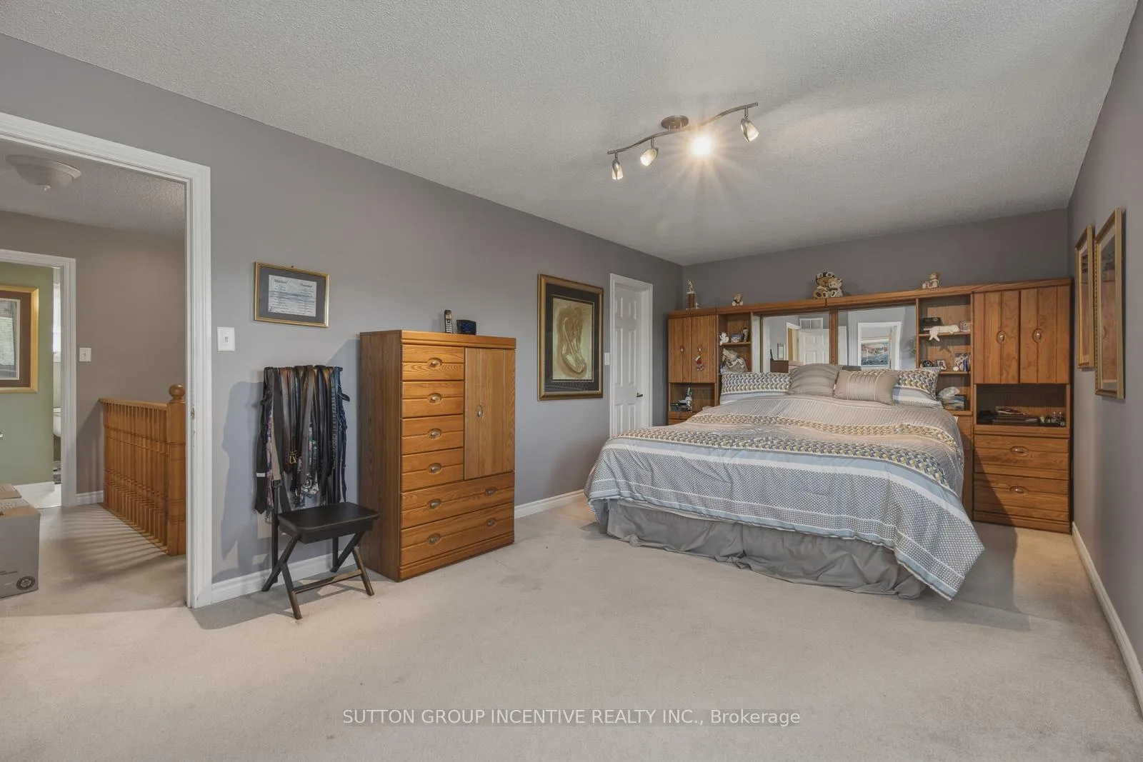 Photo 33 of 70 Shalom Way, Barrie, Painswick South — HOMEH