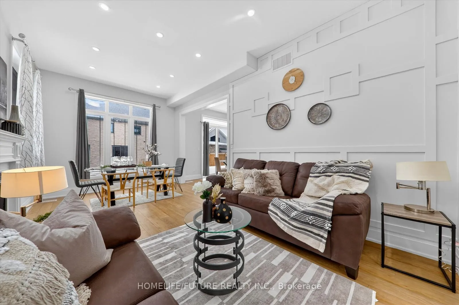Photo 9 of 212 Mallory Terrace, Peterborough, Northcrest Ward 5 — HOMEH