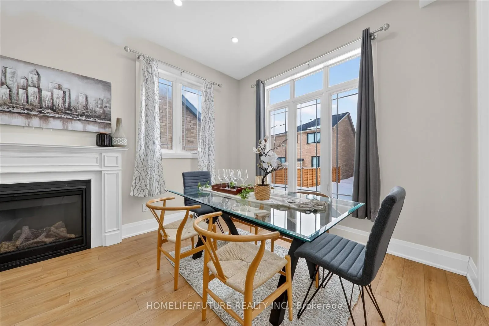 Photo 10 of 212 Mallory Terrace, Peterborough, Northcrest Ward 5 — HOMEH