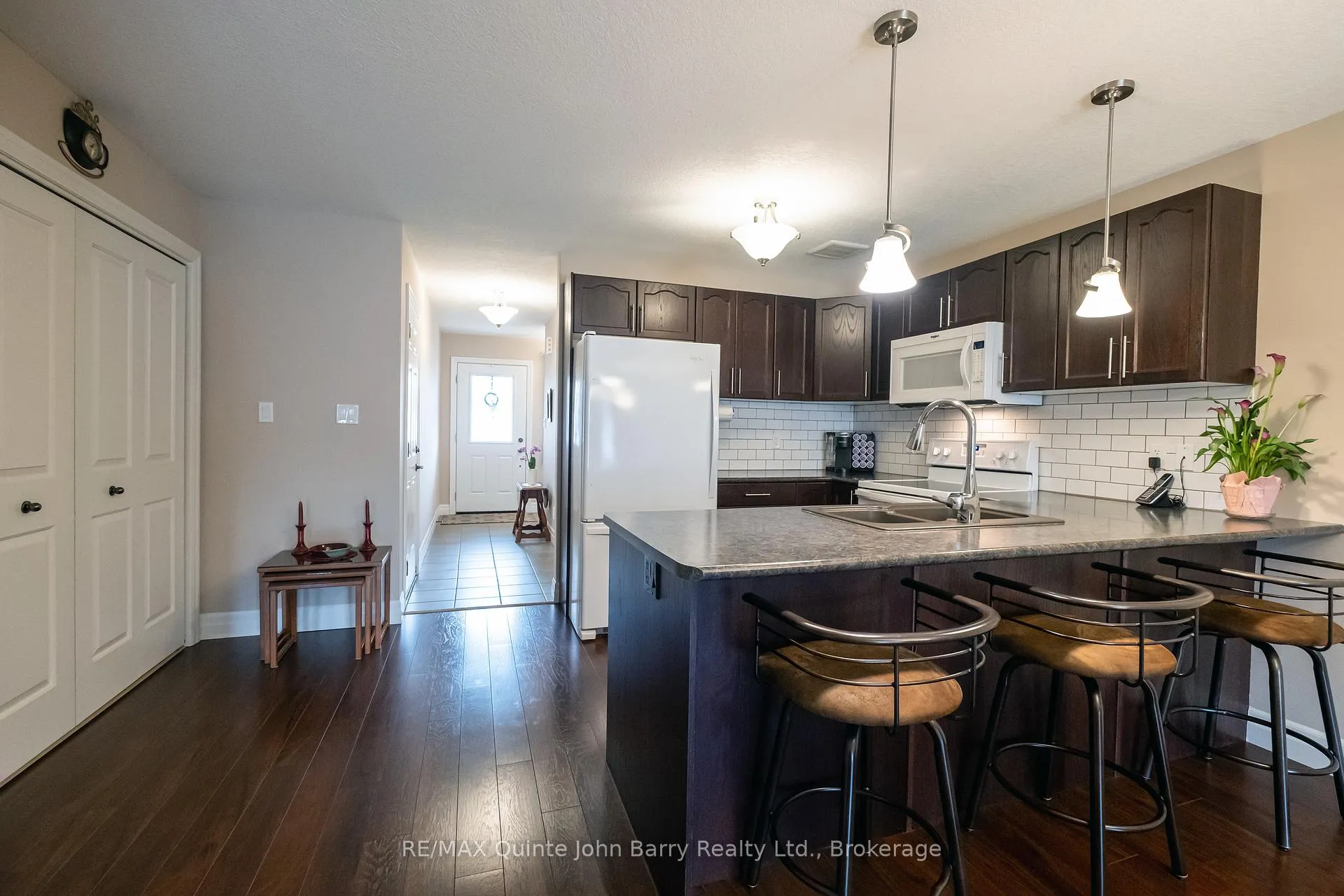 Photo 8 of 47 McIntosh Crescent, Quinte West, Murray Ward — HOMEH