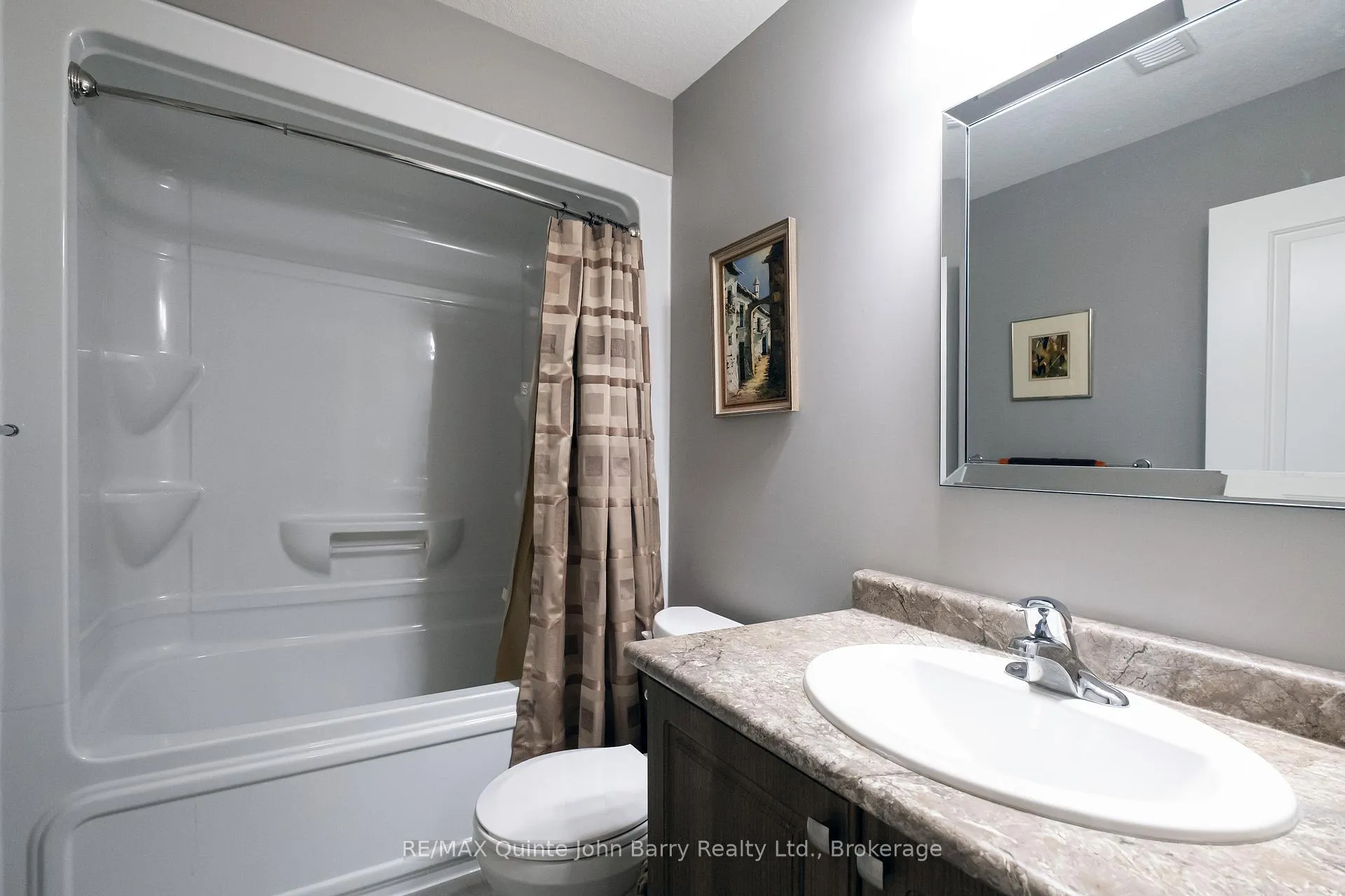 Photo 24 of 47 McIntosh Crescent, Quinte West, Murray Ward — HOMEH