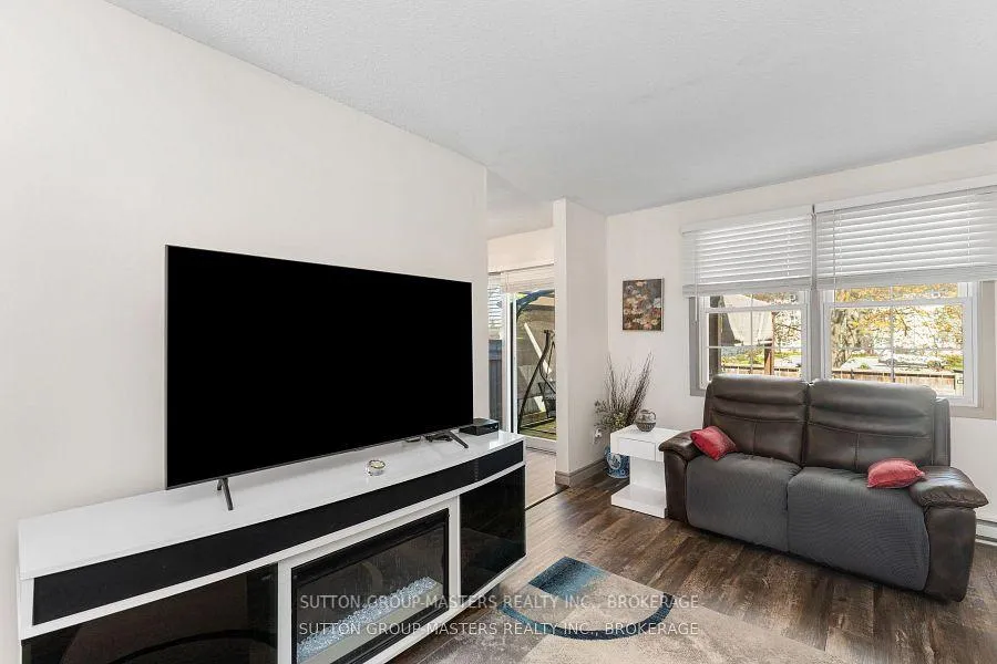 Photo 13 of Unit 28, 19 MacPherson Avenue W, Kingston, Central City West — HOMEH