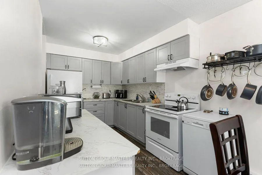 Photo 18 of Unit 28, 19 MacPherson Avenue W, Kingston, Central City West — HOMEH