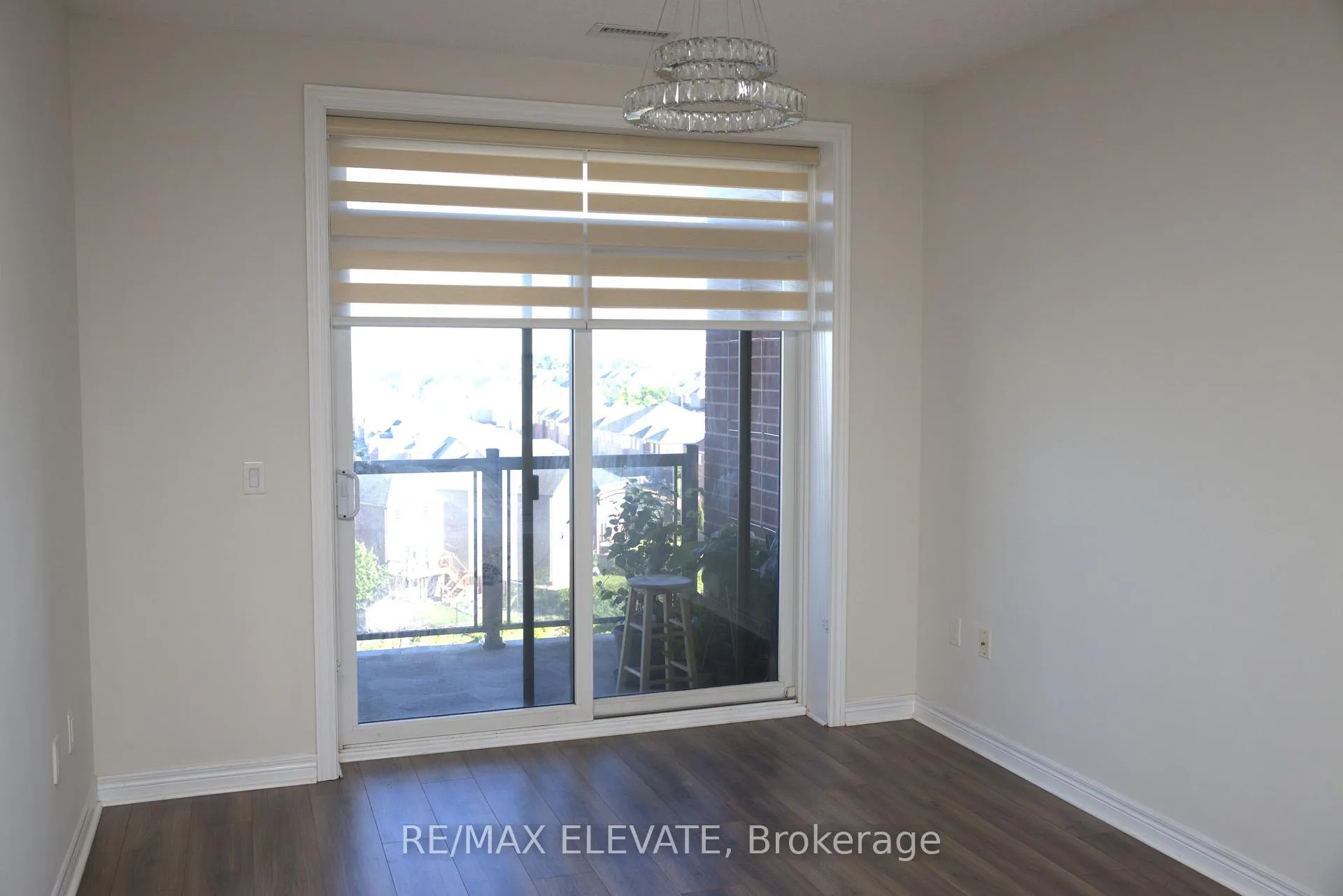 Photo 8 of Unit 611, 39 New Delhi Drive, Markham, Cedarwood — HOMEH