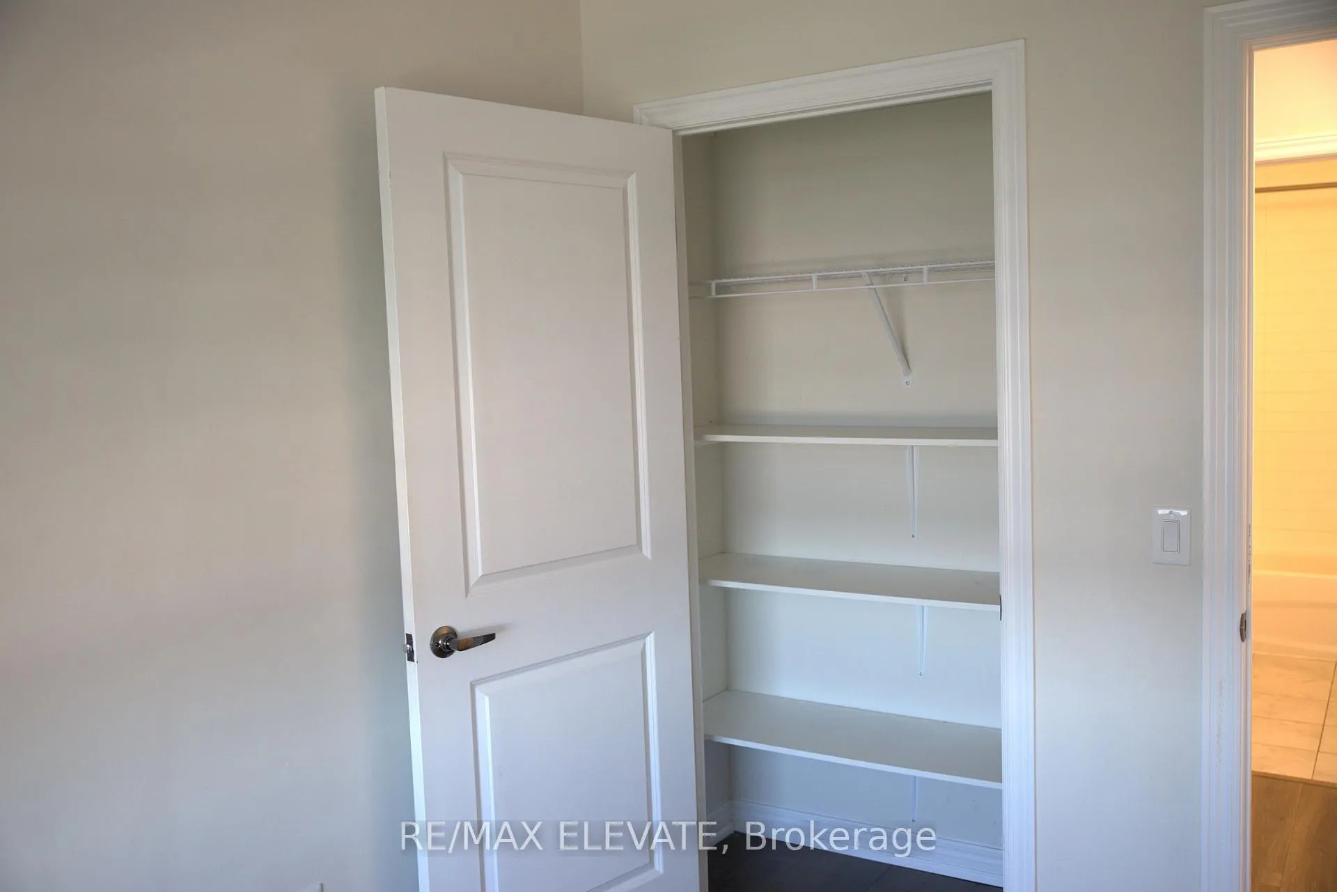 Photo 13 of Unit 611, 39 New Delhi Drive, Markham, Cedarwood — HOMEH