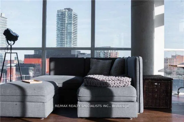Photo 8 of Unit 616, 318 King Street E, Toronto, Moss Park — HOMEH
