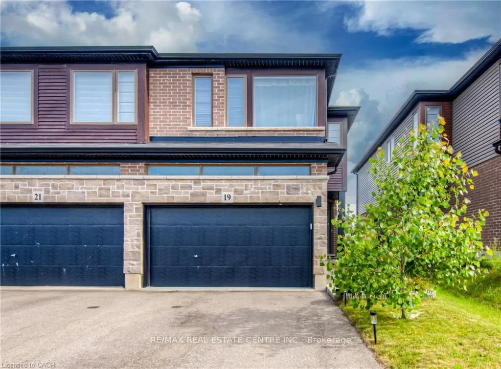 Photo 1 of 19 Baker Lane E, Brant, Paris — HOMEH