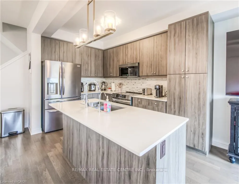 Photo 9 of 19 Baker Lane E, Brant, Paris — HOMEH