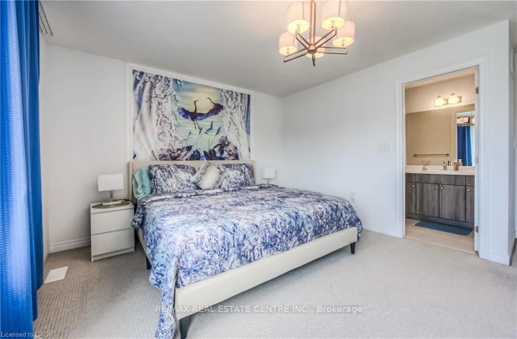 Photo 18 of 19 Baker Lane E, Brant, Paris — HOMEH