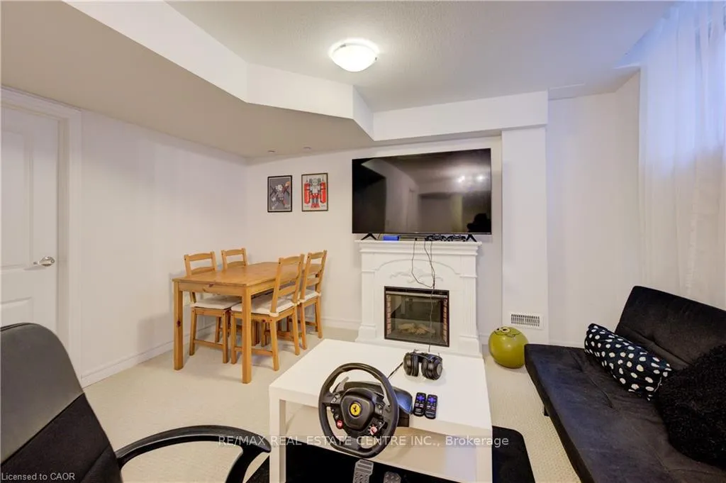 Photo 22 of 19 Baker Lane E, Brant, Paris — HOMEH