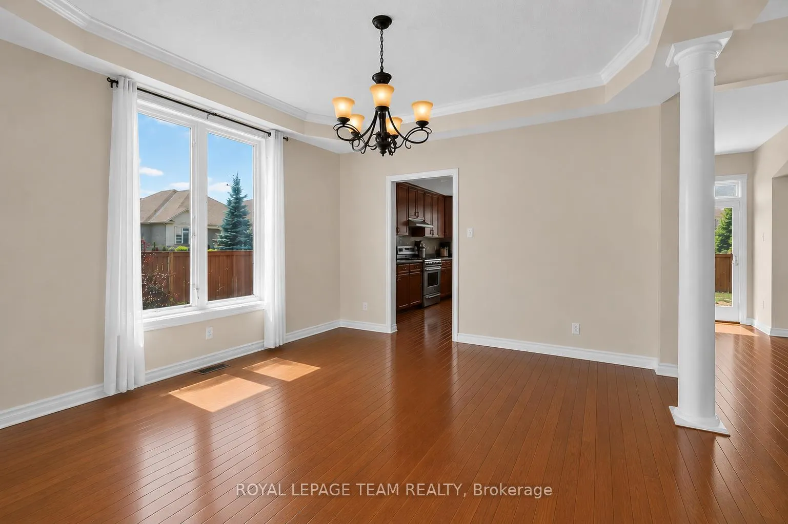 Photo 6 of 314 West Ridge Drive, Ottawa, Stittsville (South) — HOMEH