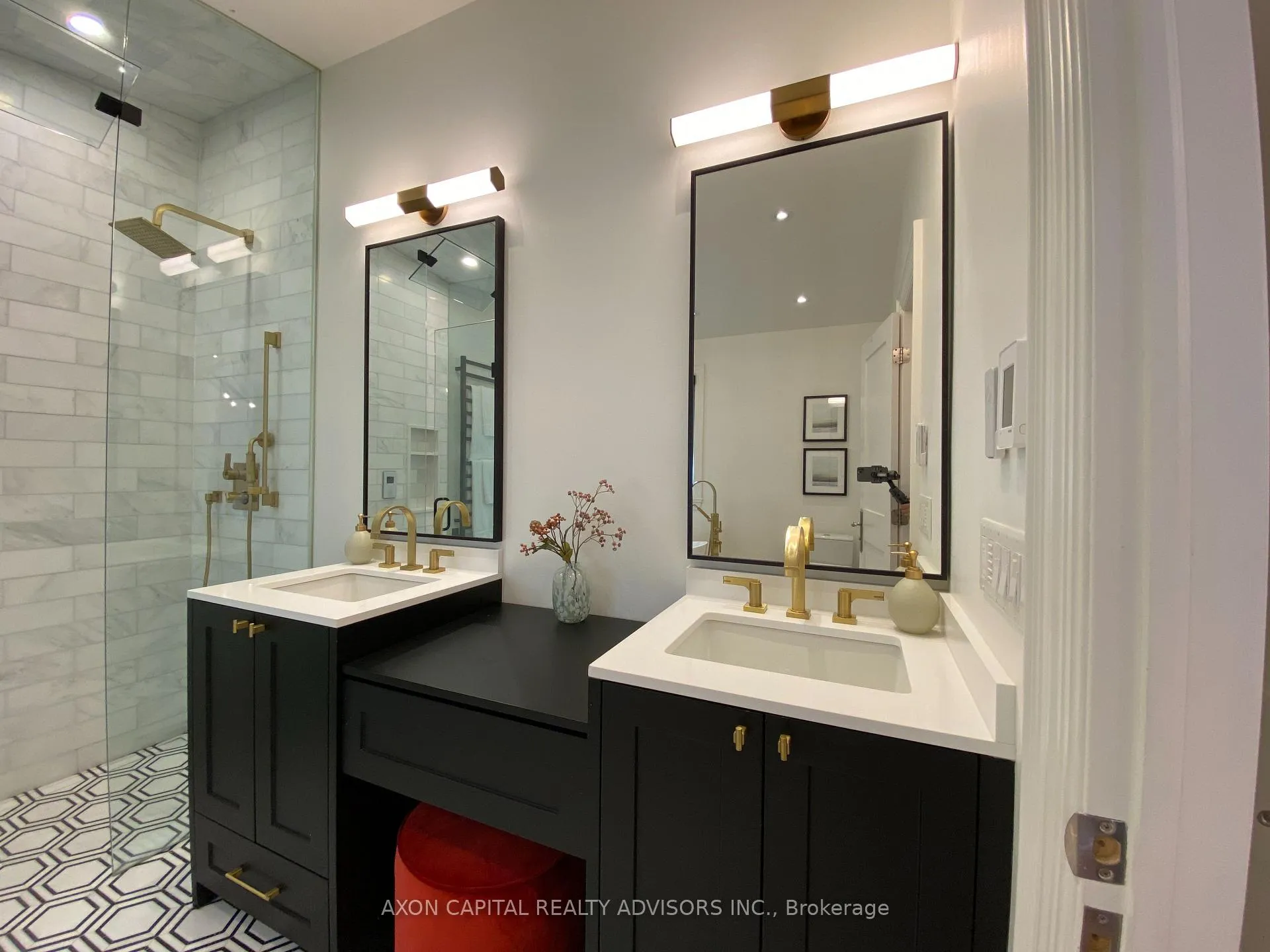 Photo 12 of 100 Admiral Road, Toronto, The Annex — HOMEH