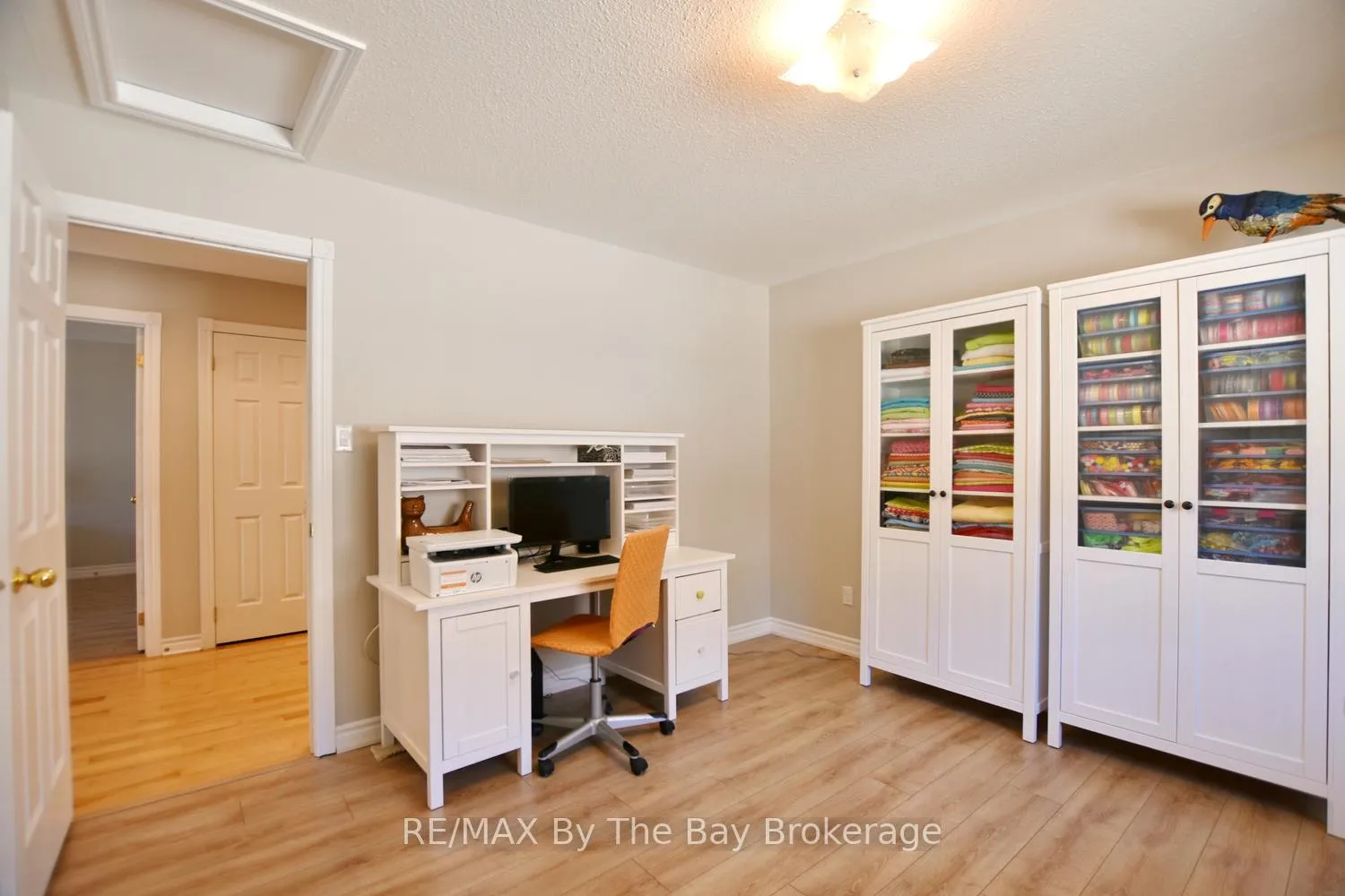 Photo 12 of 4 Anthony Street, Wasaga Beach — HOMEH