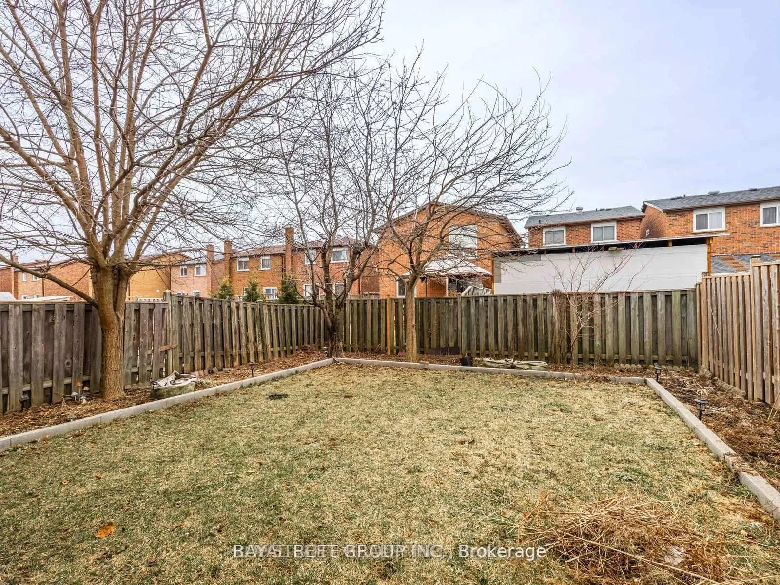 Photo 12 of 29 Ashmore Crescent, Markham, Milliken Mills East — HOMEH