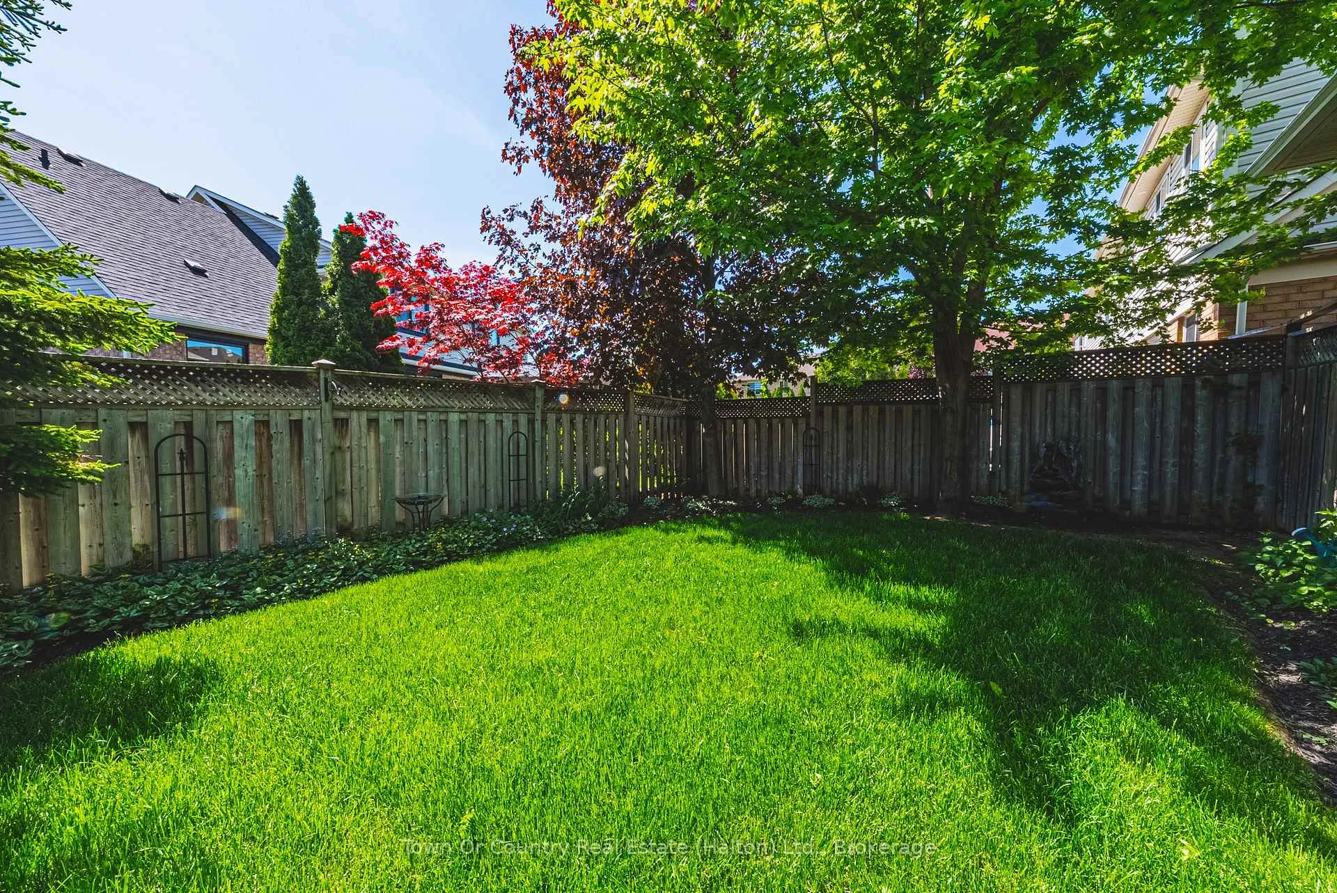 Photo 6 of 1588 Ramshaw Crescent, Milton, Beaty — HOMEH