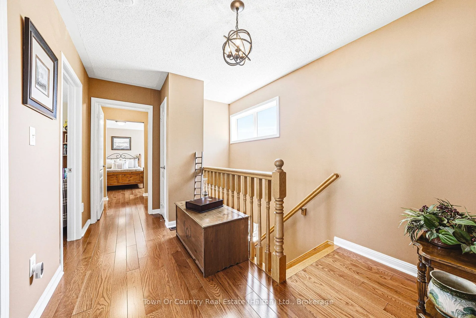 Photo 17 of 1588 Ramshaw Crescent, Milton, Beaty — HOMEH