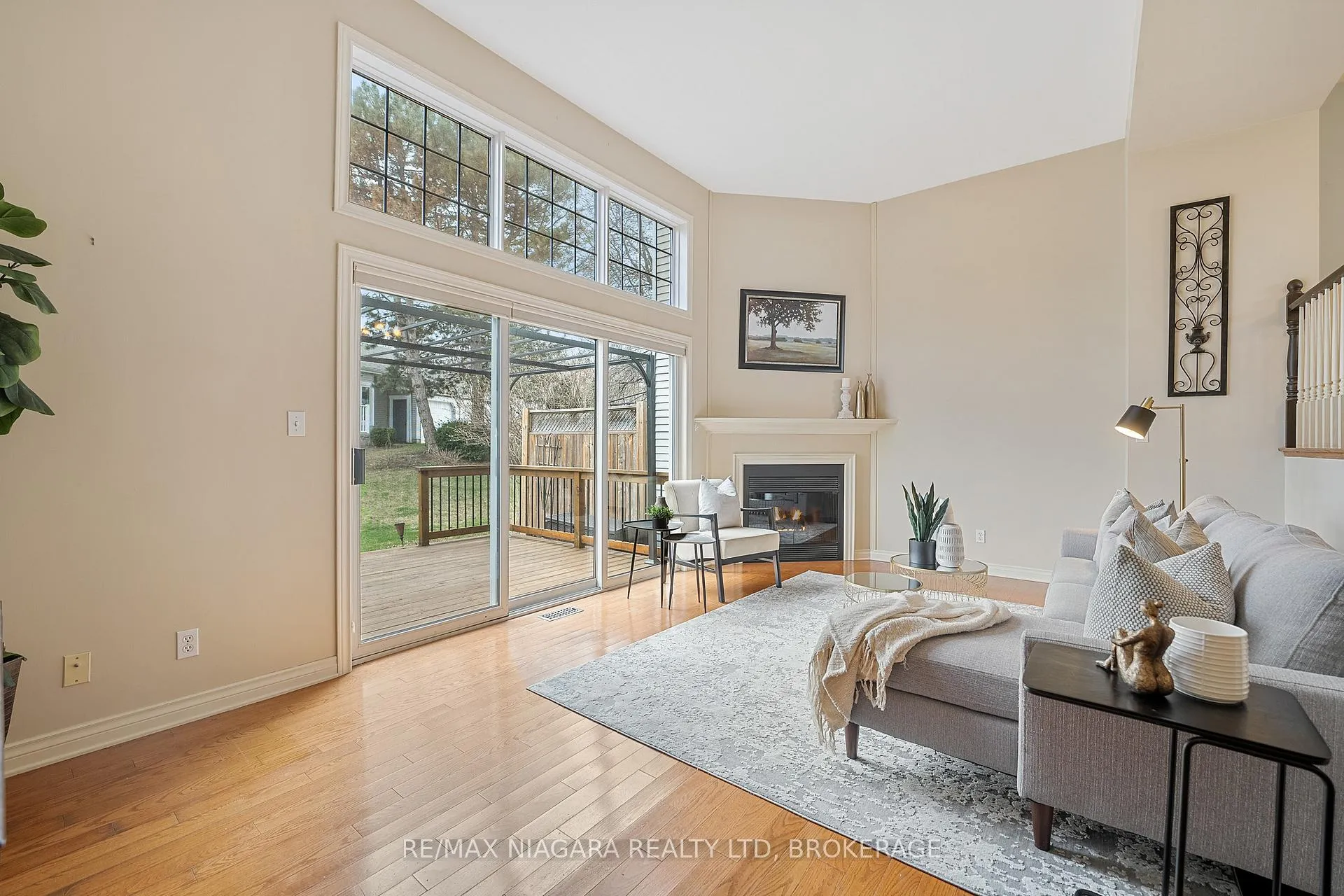 Photo 9 of Unit 41, 15 Lakeside Drive, St. Catharines, Port Weller — HOMEH