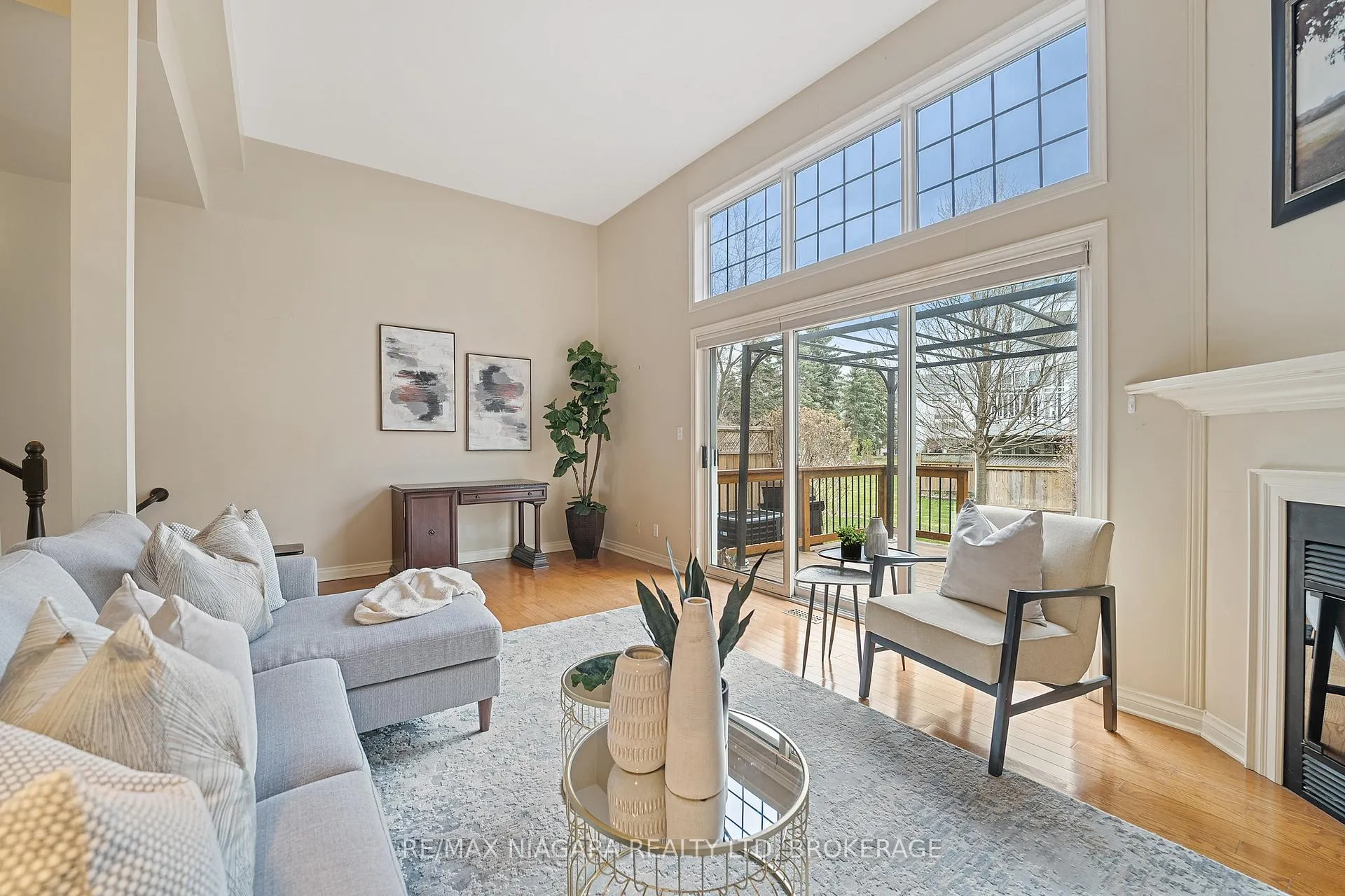 Photo 12 of Unit 41, 15 Lakeside Drive, St. Catharines, Port Weller — HOMEH