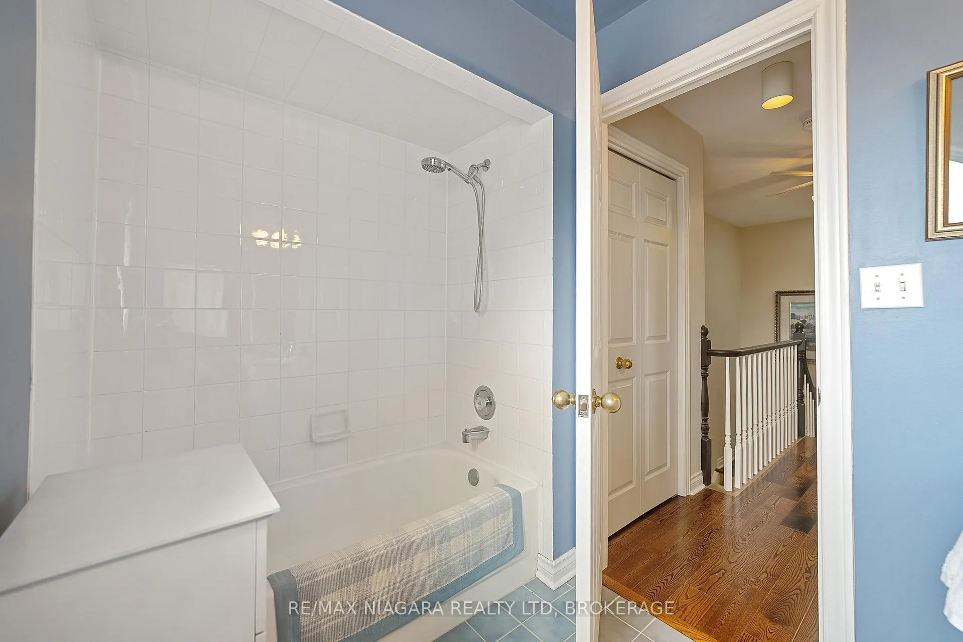Photo 15 of Unit 41, 15 Lakeside Drive, St. Catharines, Port Weller — HOMEH