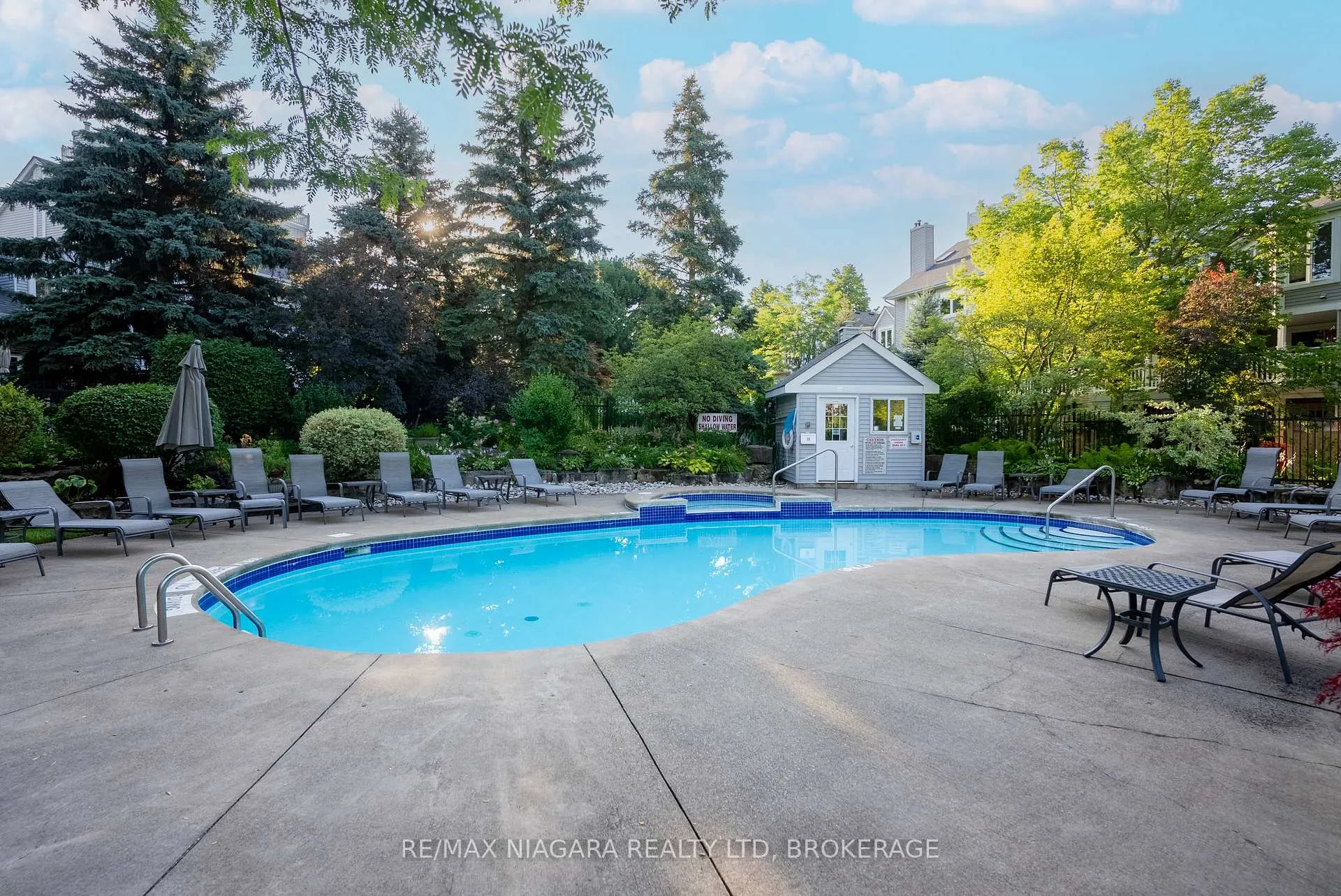 Photo 23 of Unit 41, 15 Lakeside Drive, St. Catharines, Port Weller — HOMEH