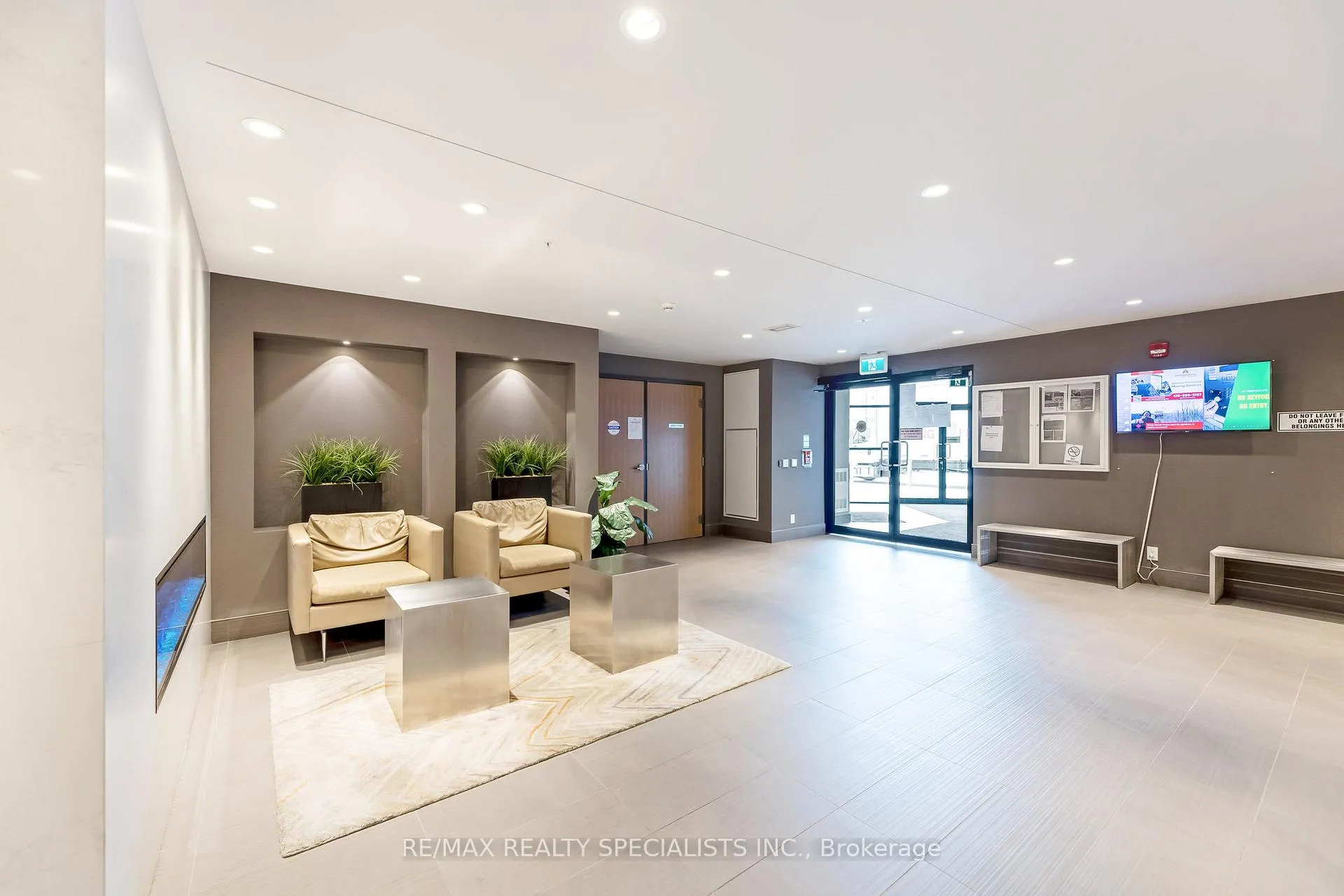 Photo 2 of Unit 434, 1105 Leger Way, Milton, Ford — HOMEH