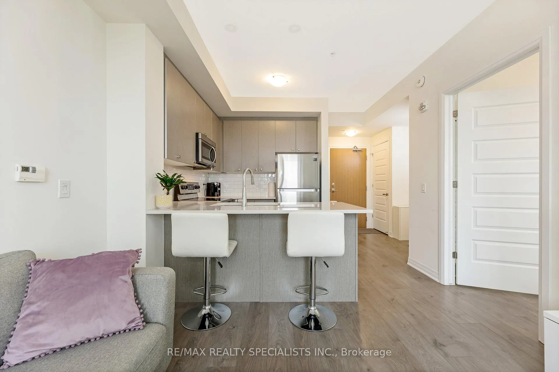 Photo 11 of Unit 434, 1105 Leger Way, Milton, Ford — HOMEH