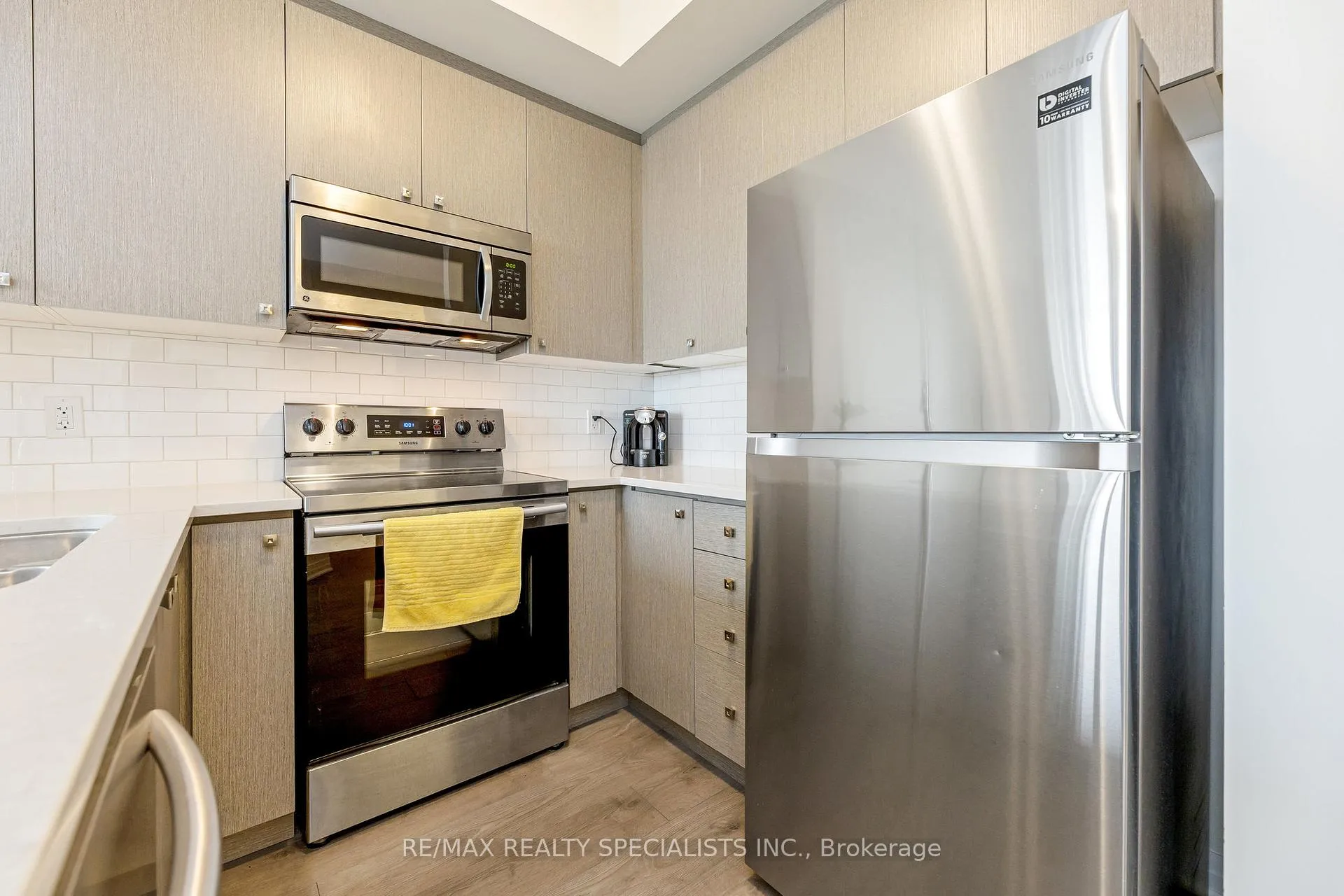 Photo 15 of Unit 434, 1105 Leger Way, Milton, Ford — HOMEH