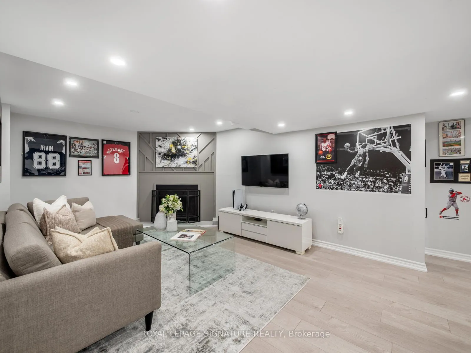 Photo 23 of 216 Huntsmill Boulevard, Scarborough, Steeles — HOMEH