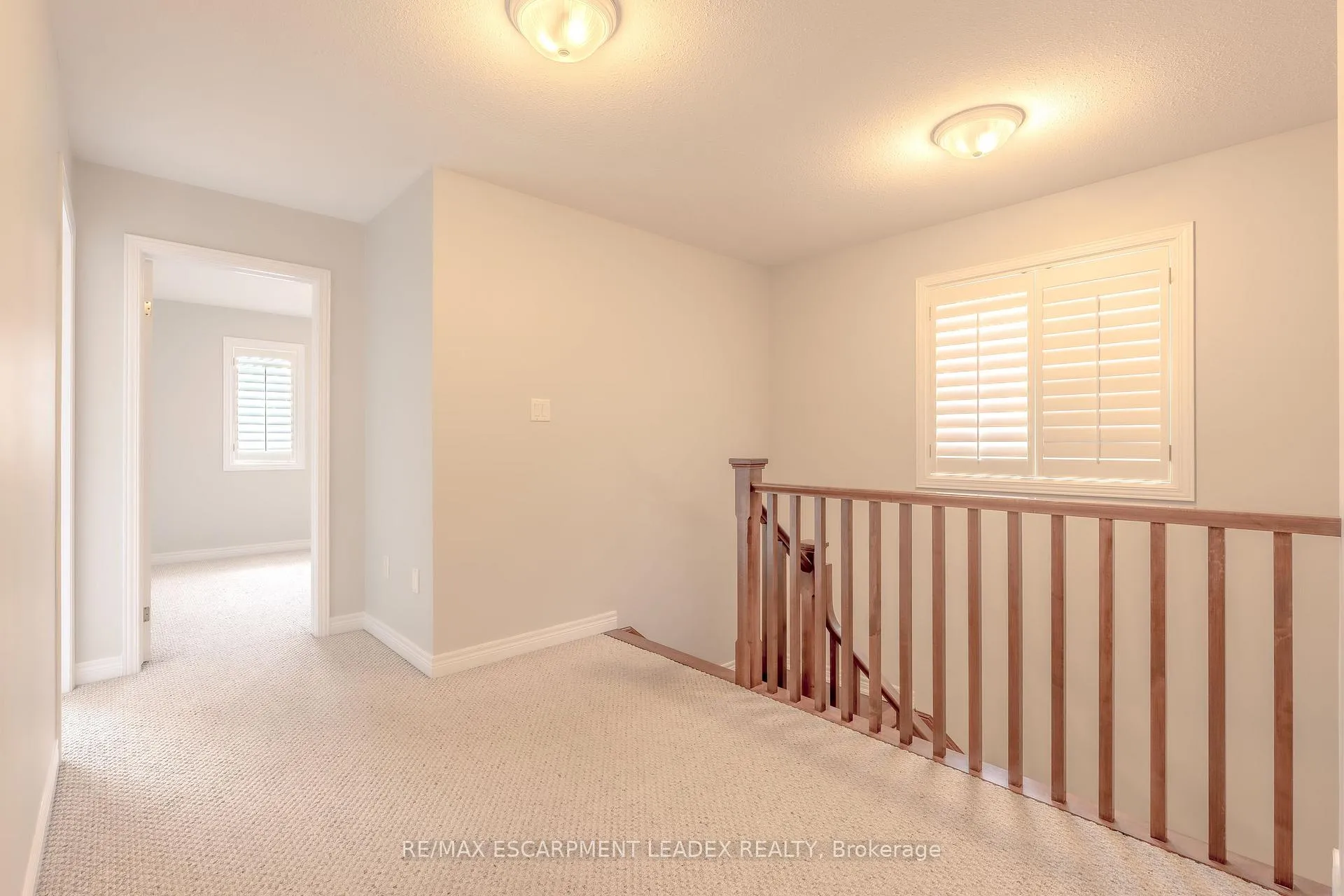 Photo 20 of Unit 8, 441 Stonehenge Drive, Hamilton, Meadowlands — HOMEH