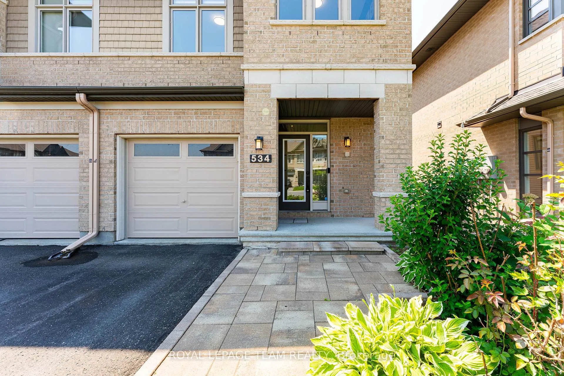 Photo 2 of 534 Stargazer Crescent, Ottawa, Riverside South/Gloucester Glen — HOMEH