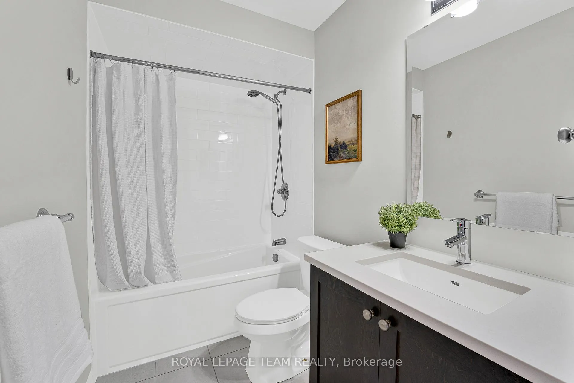 Photo 28 of 534 Stargazer Crescent, Ottawa, Riverside South/Gloucester Glen — HOMEH