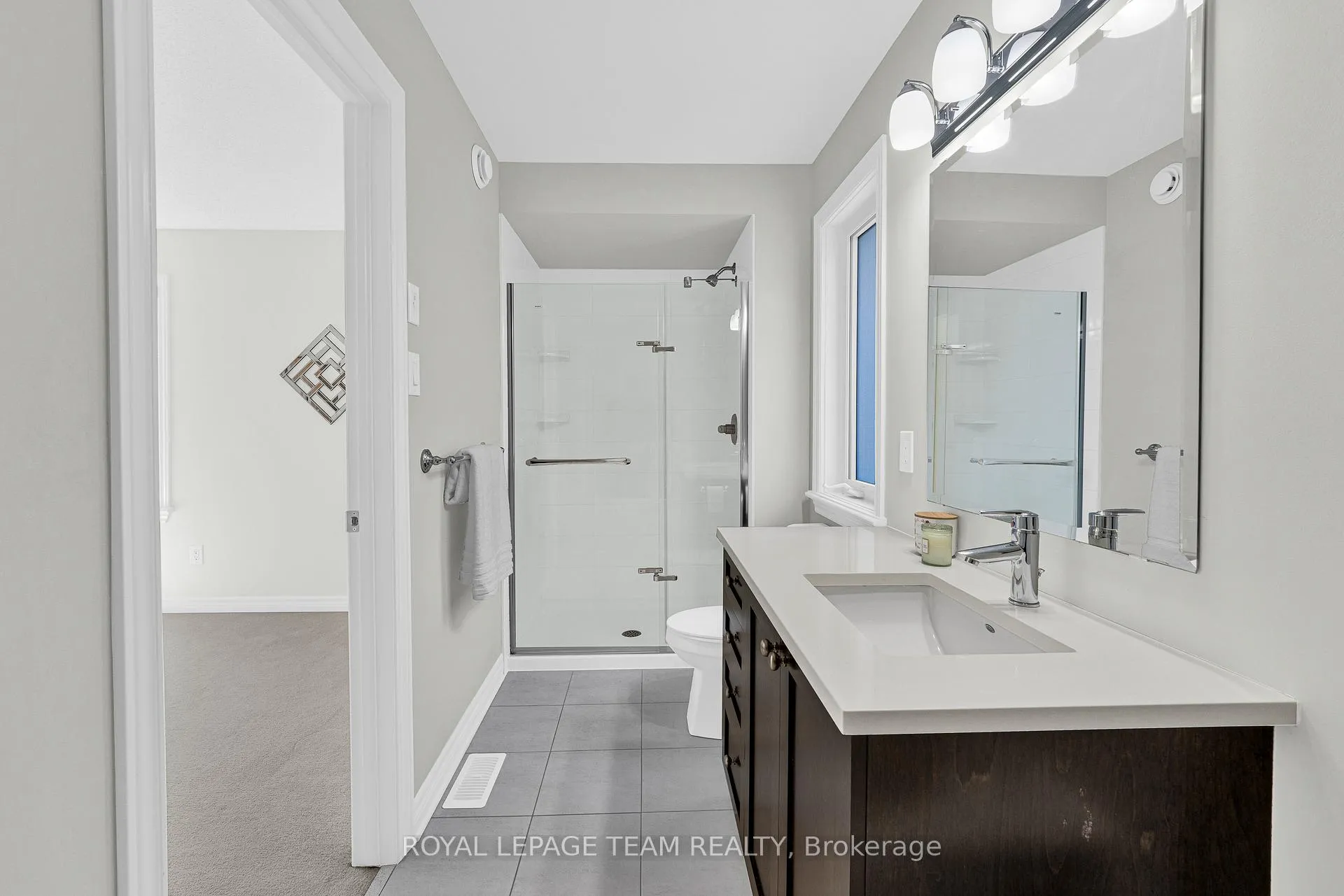 Photo 33 of 534 Stargazer Crescent, Ottawa, Riverside South/Gloucester Glen — HOMEH